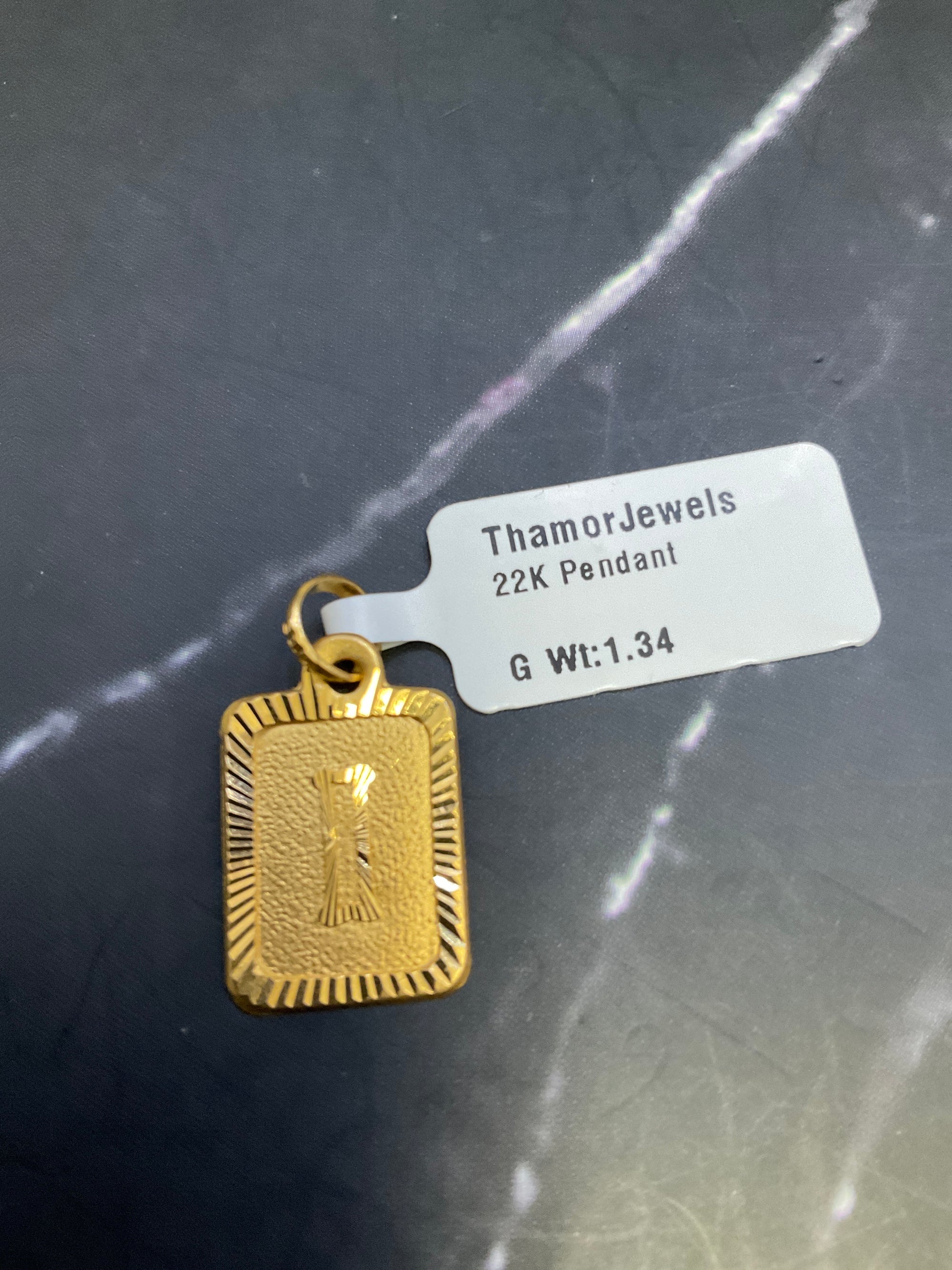 22K Pendant 2402765