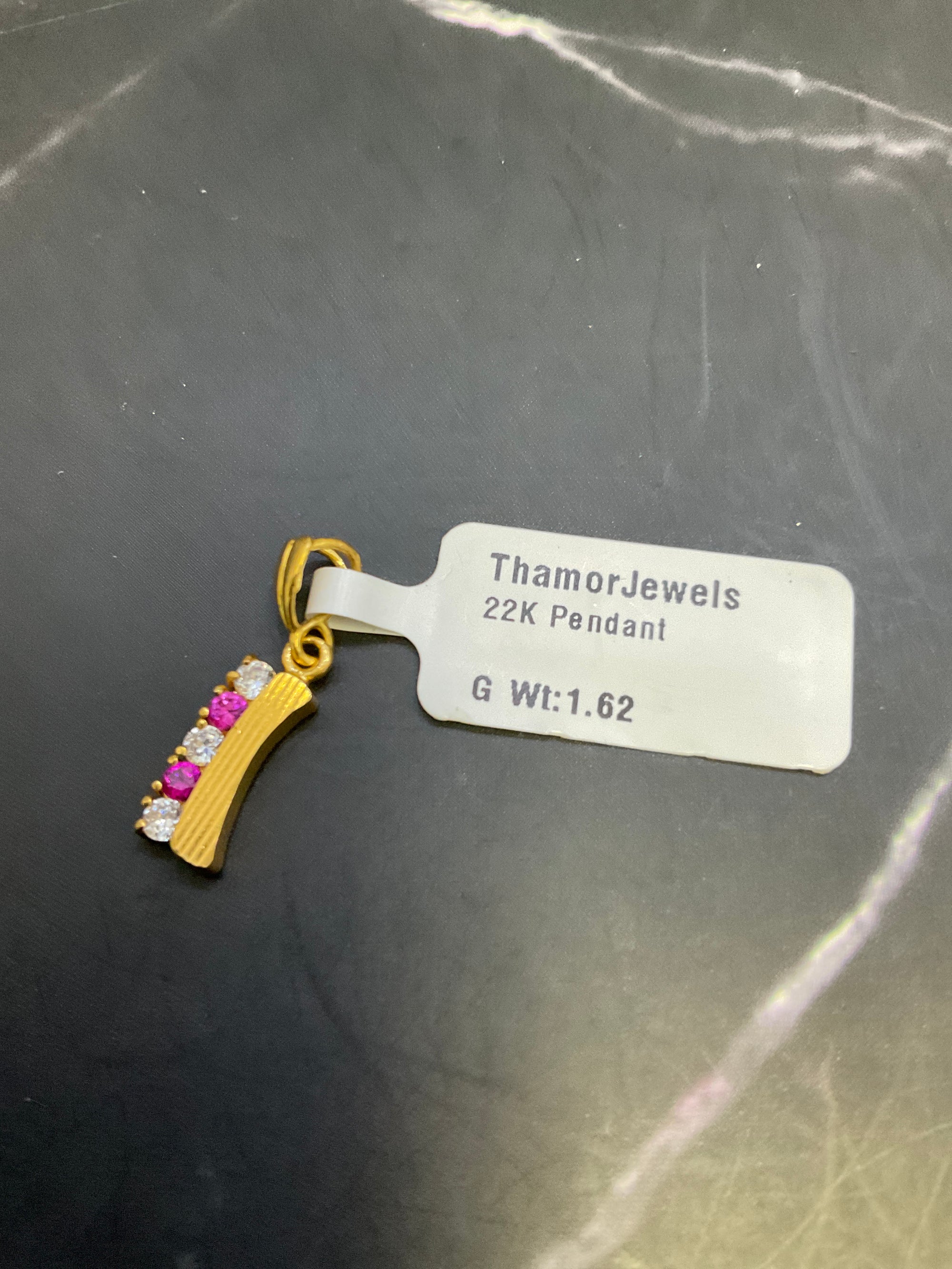 22K Pendant 2402769