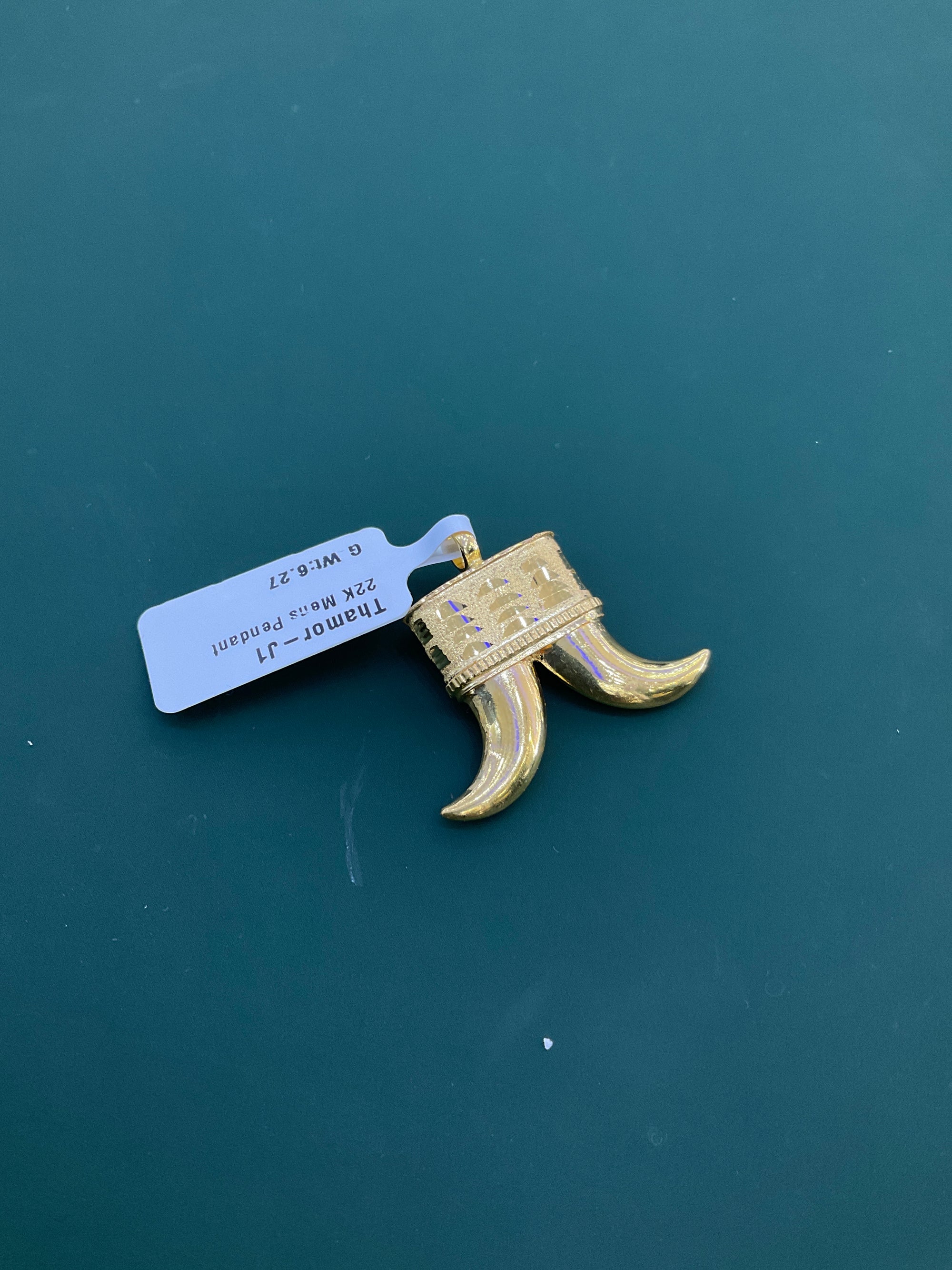 22K Pendant 2605769