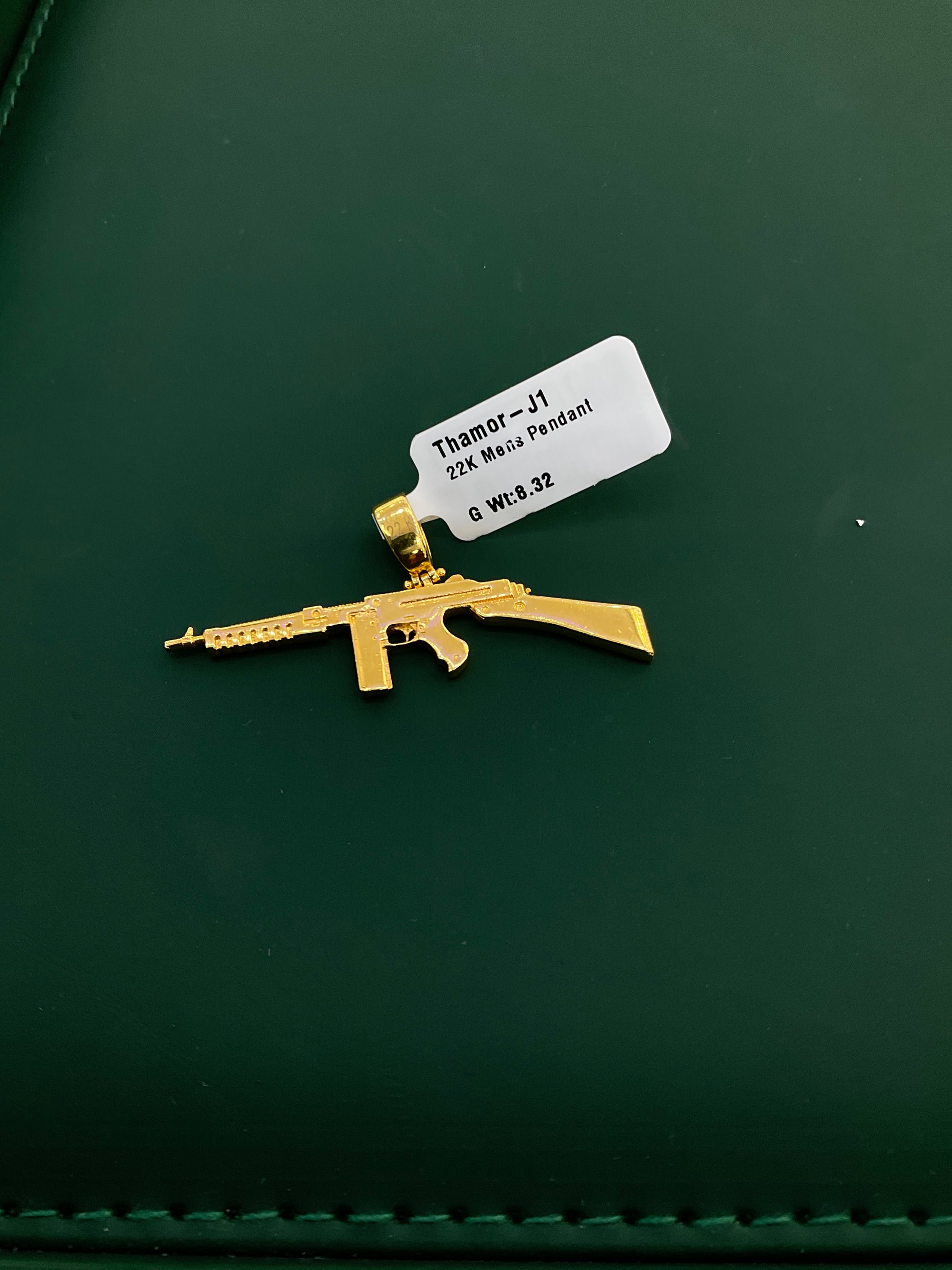 22K Pendant 2605768
