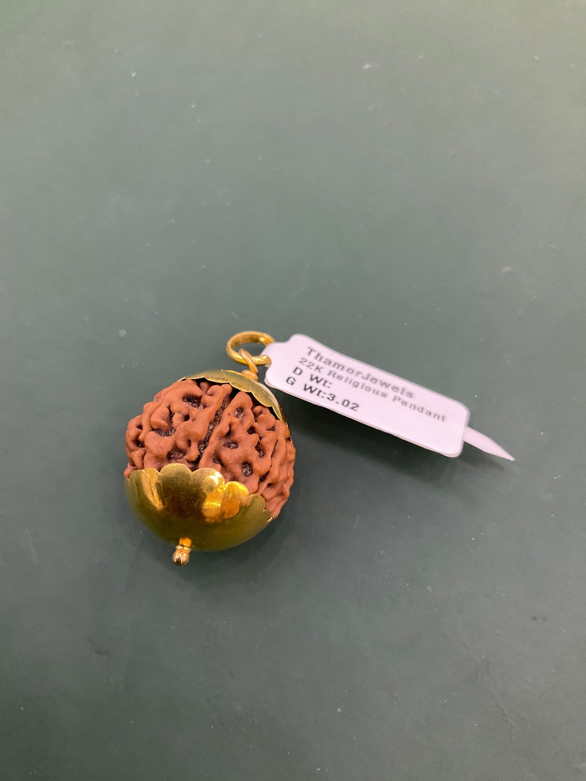 22K Pendant 2612349