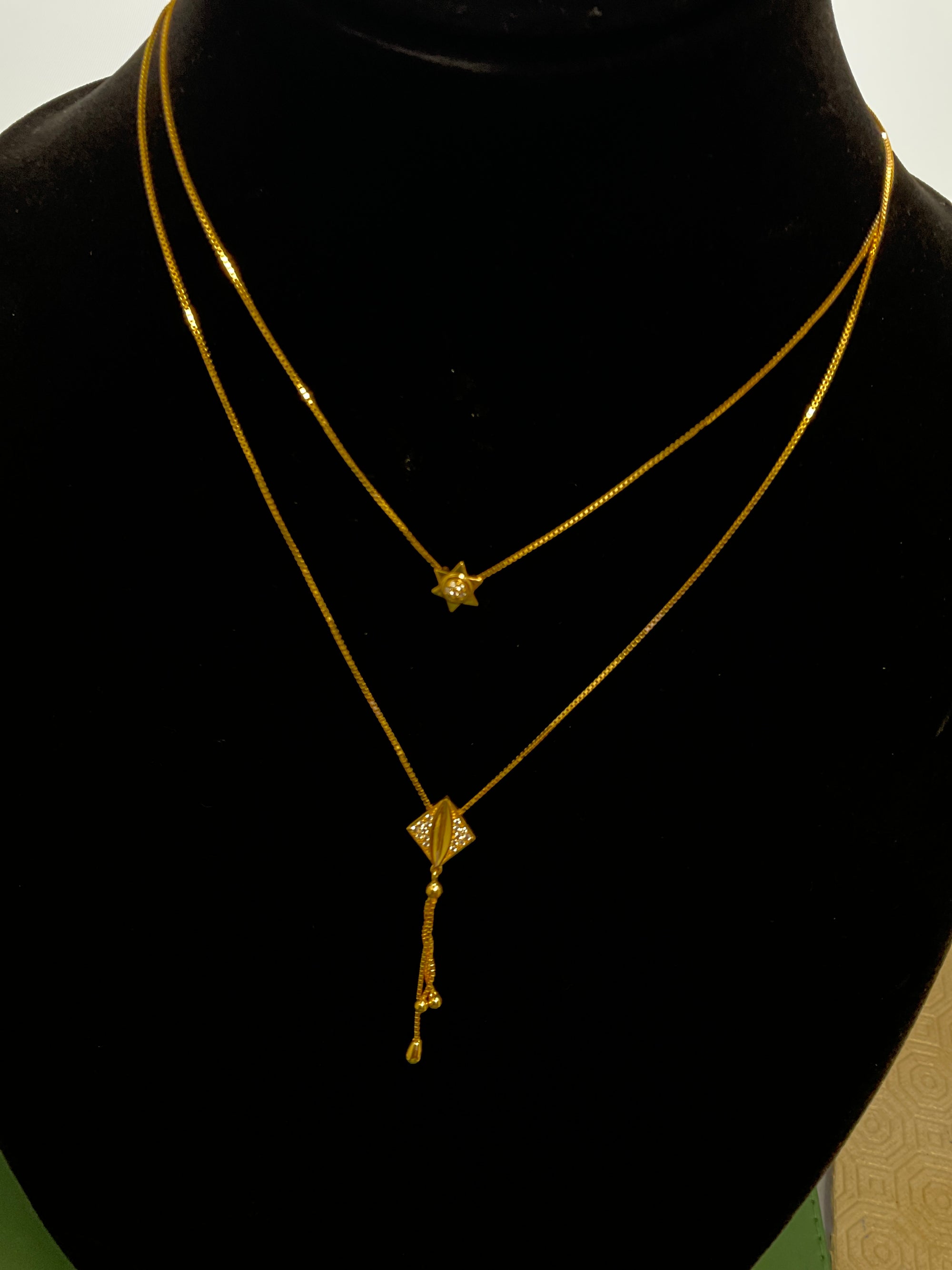 22K Necklace 2605686