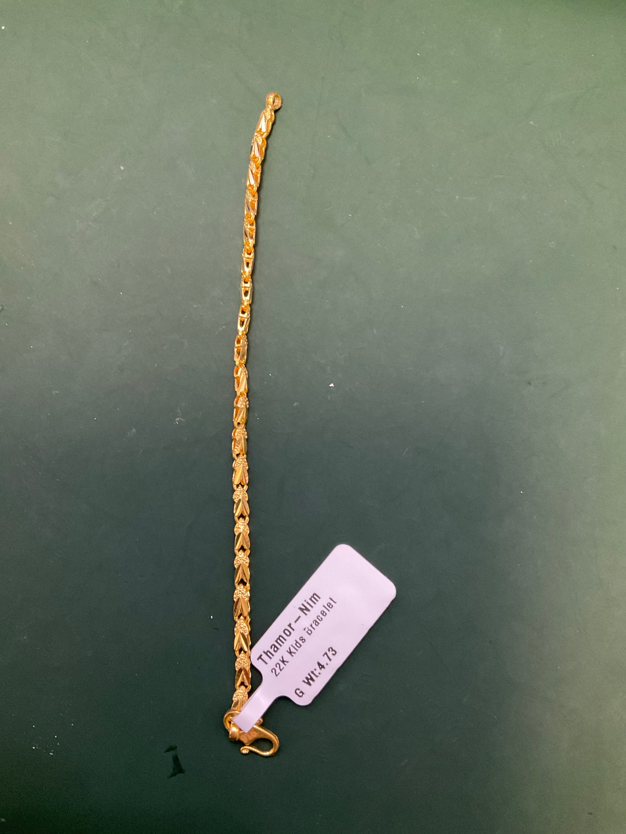 22K Bracelet 1911479