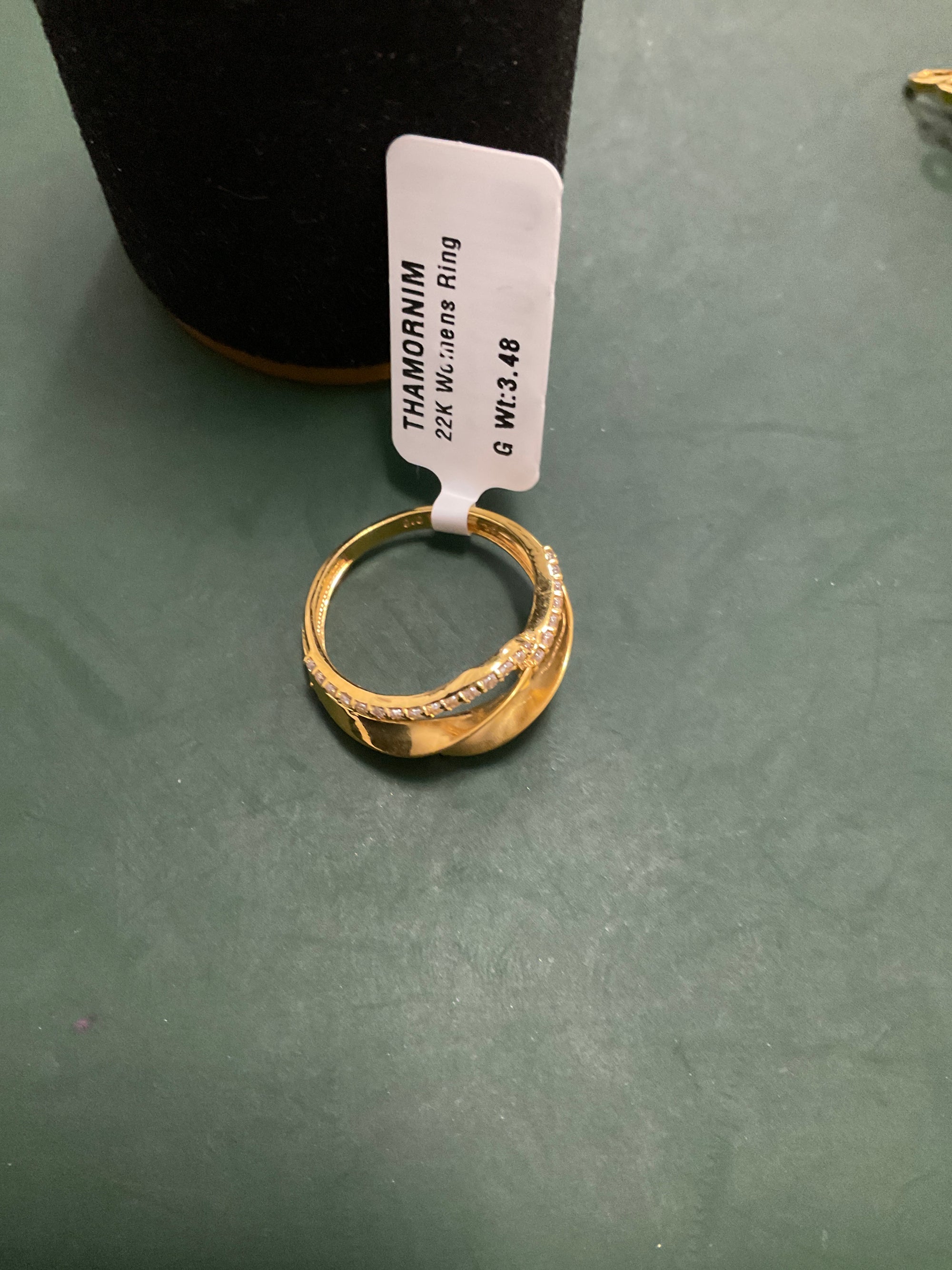 22K Womens Ring 2807592