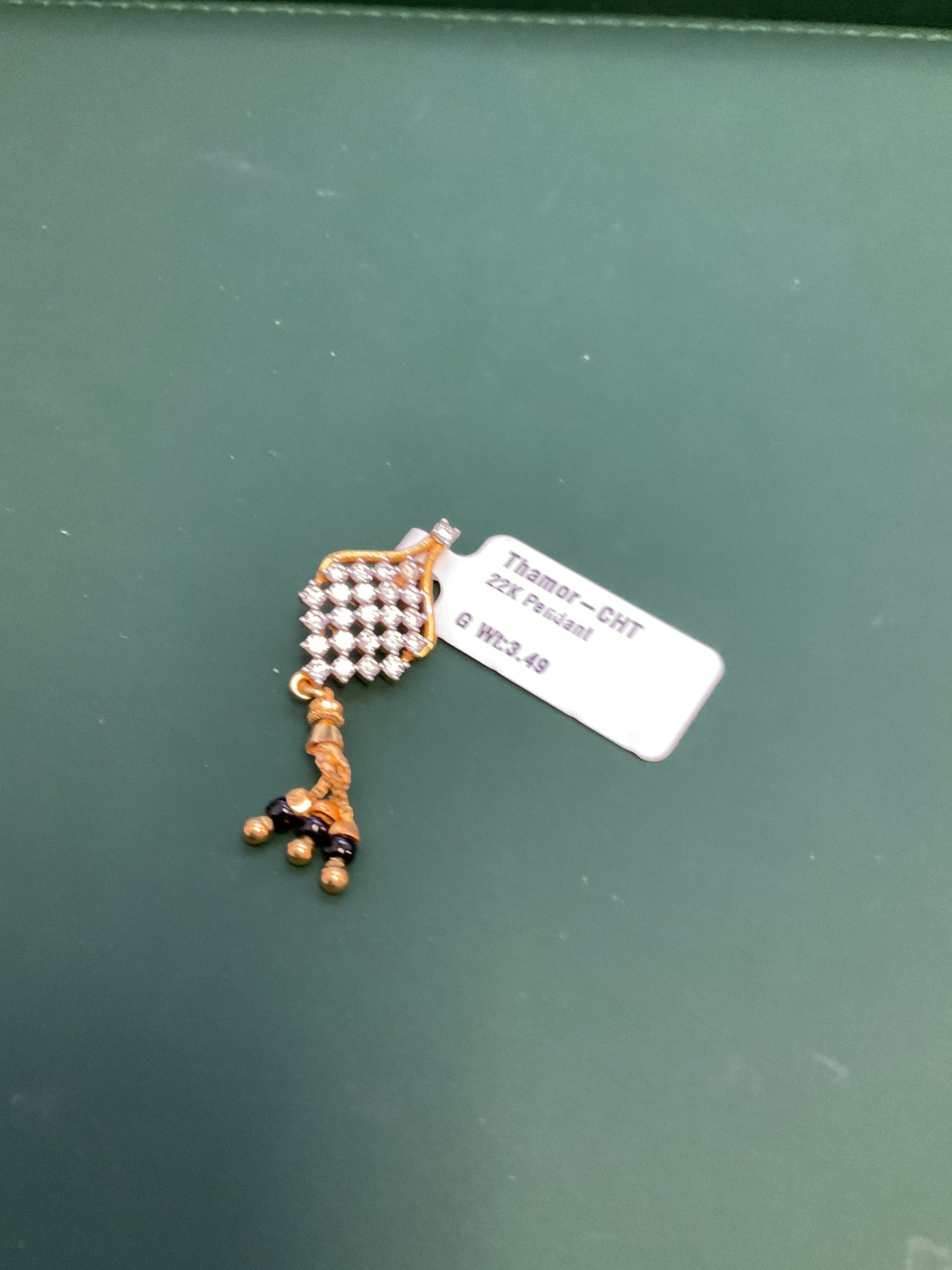 22K Pendant 2605863