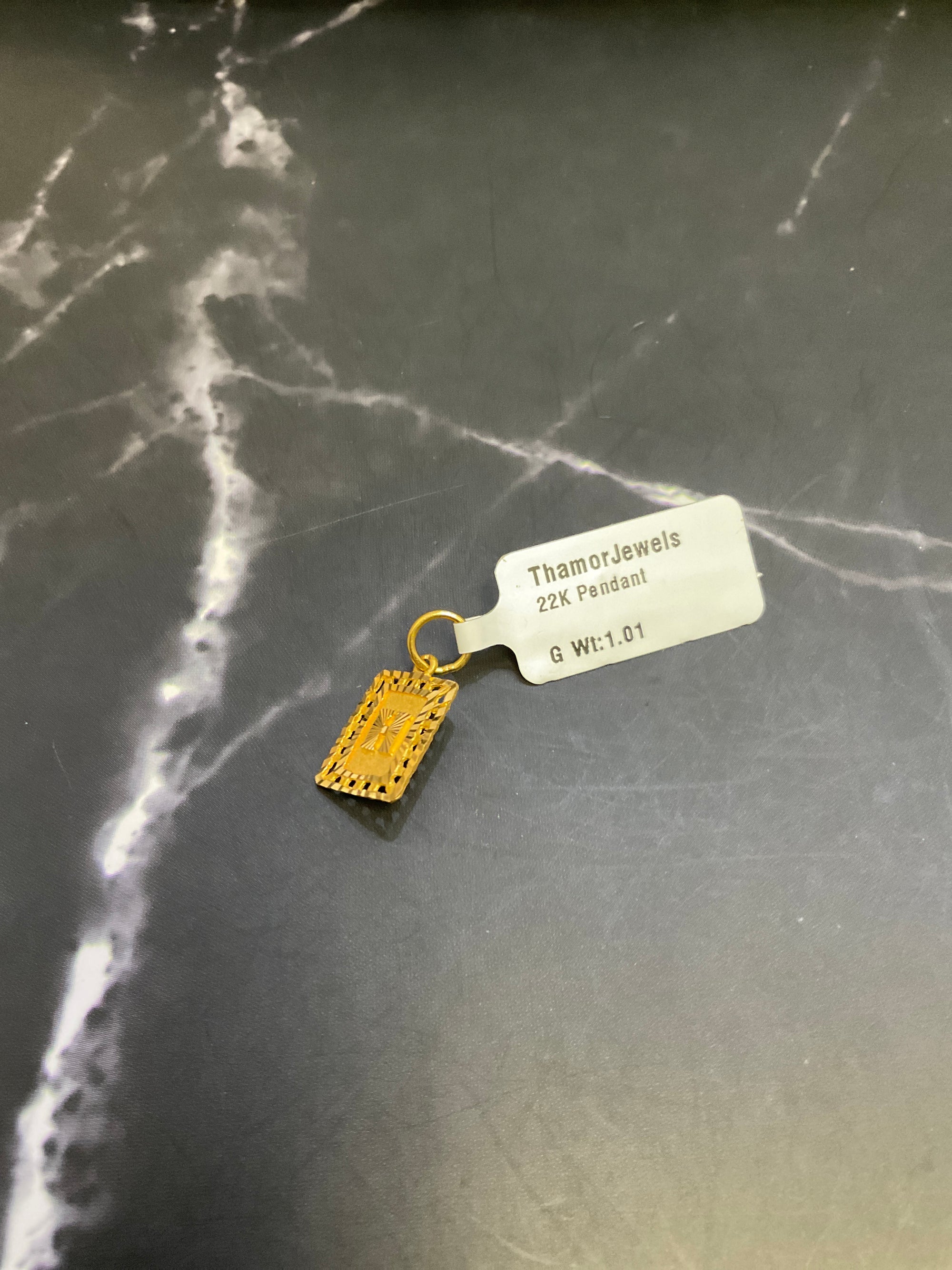 22K Pendant 2402753