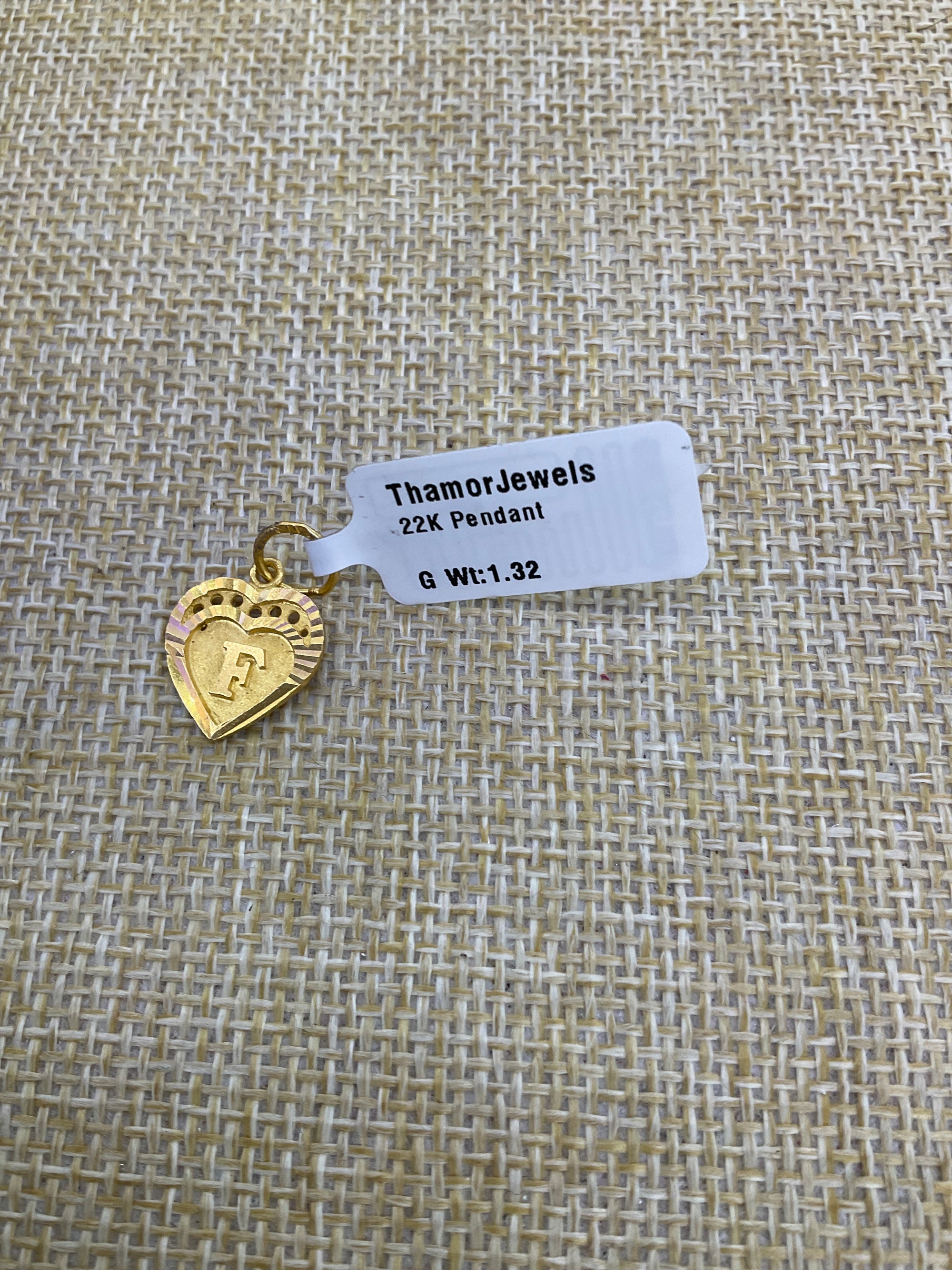 22K Pendant 2402726