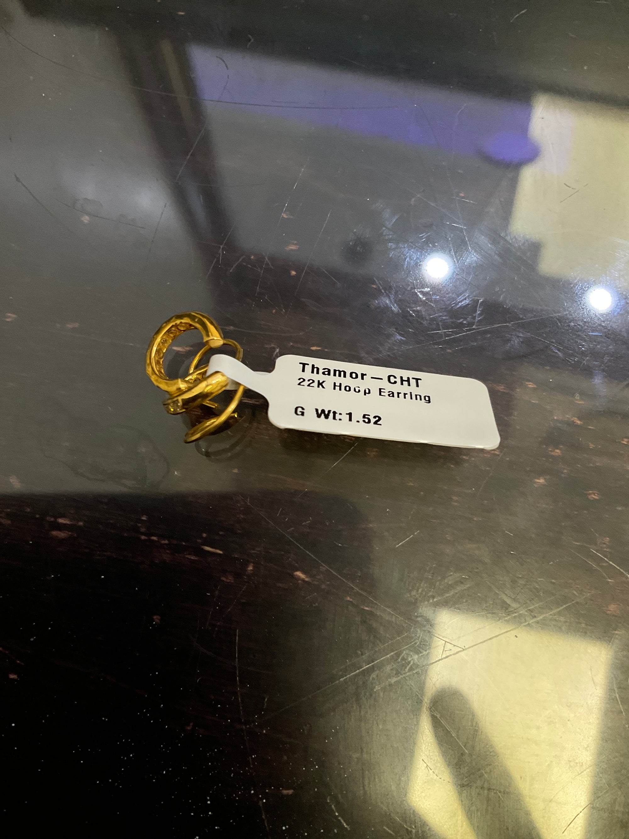 22K Earring 2605677