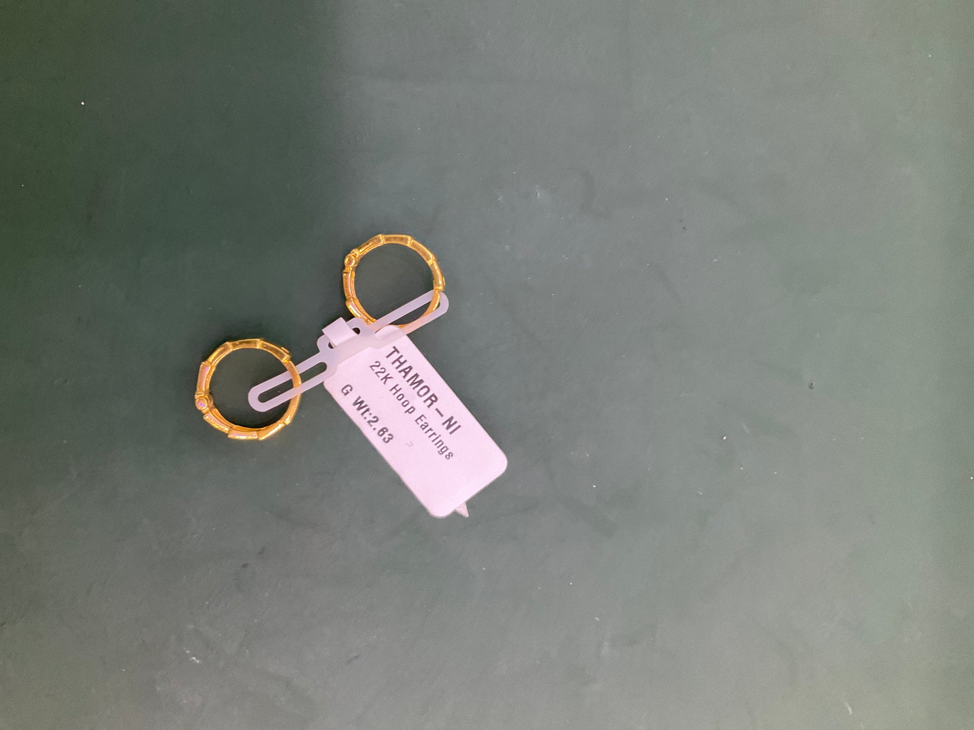 22k Earring 1802295