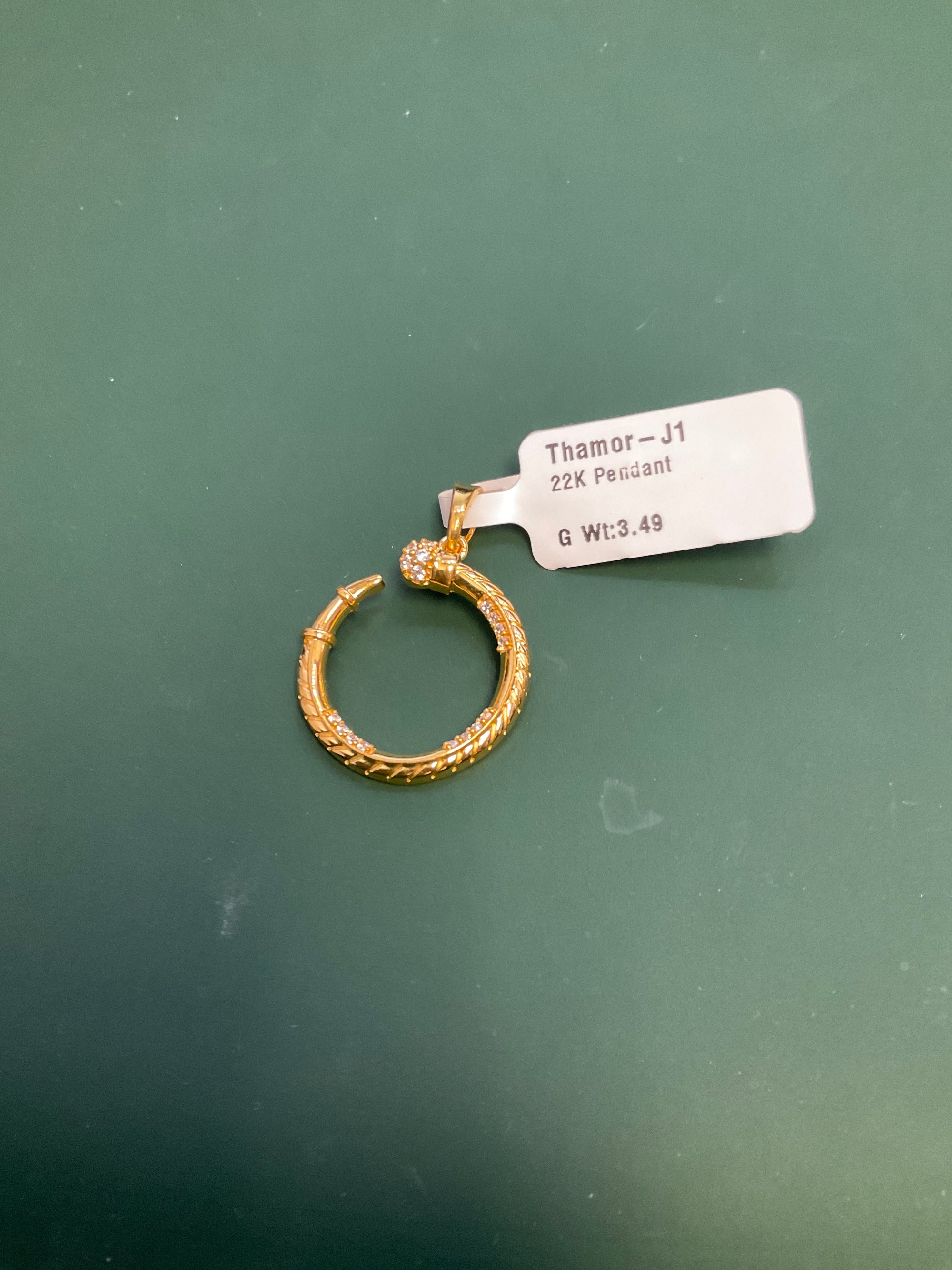 22K Pendant 2605864