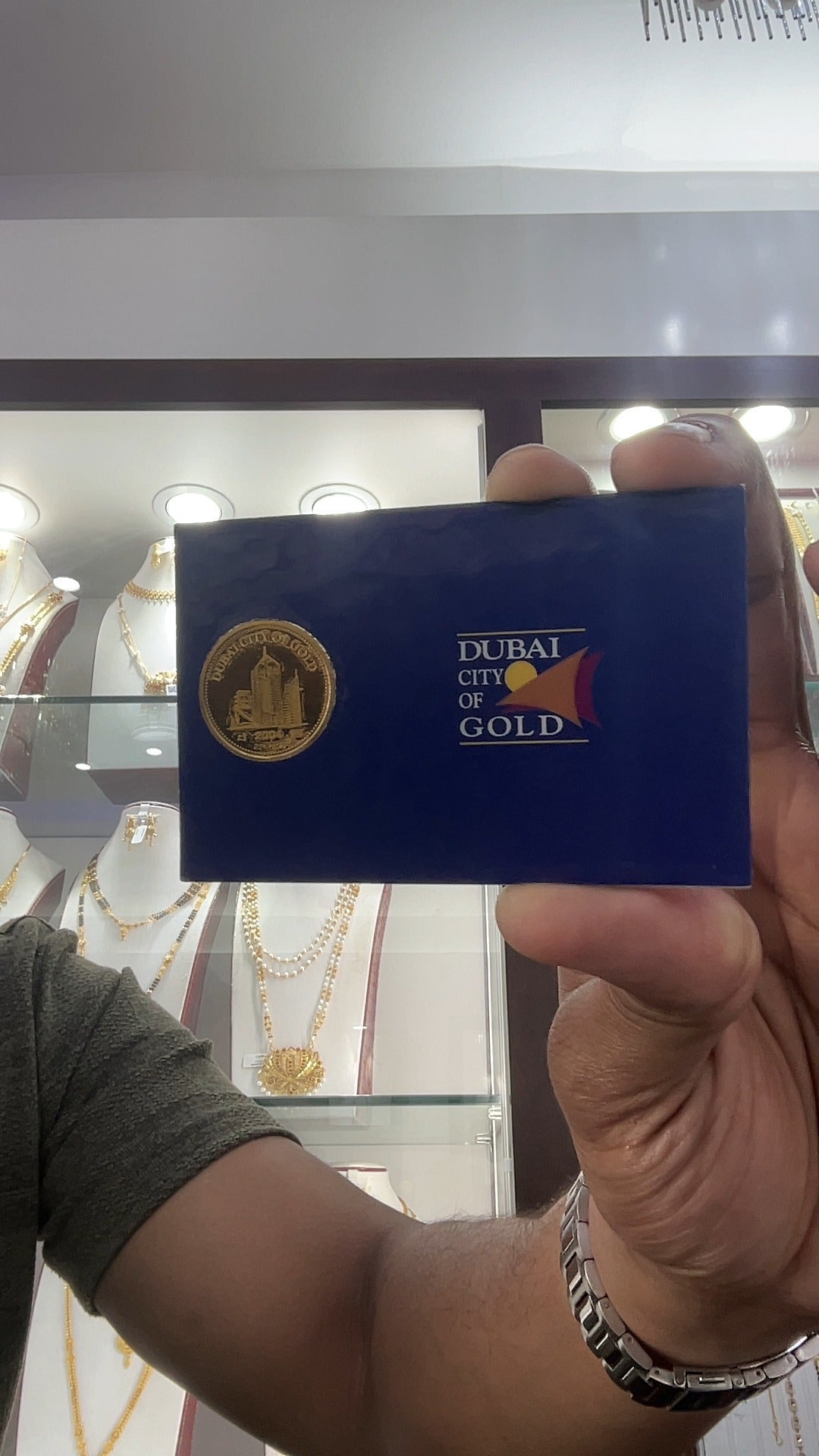 22K World Family Coin 10.91g