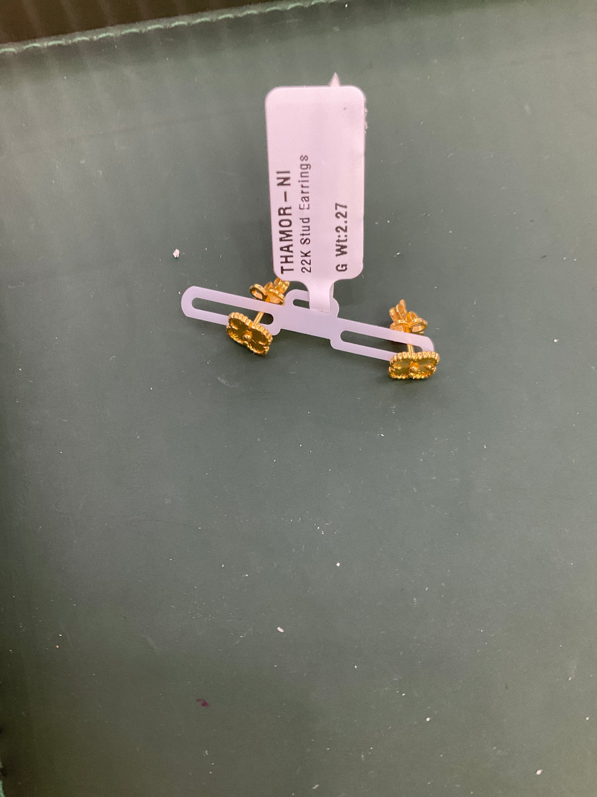 22K Earring 1802691