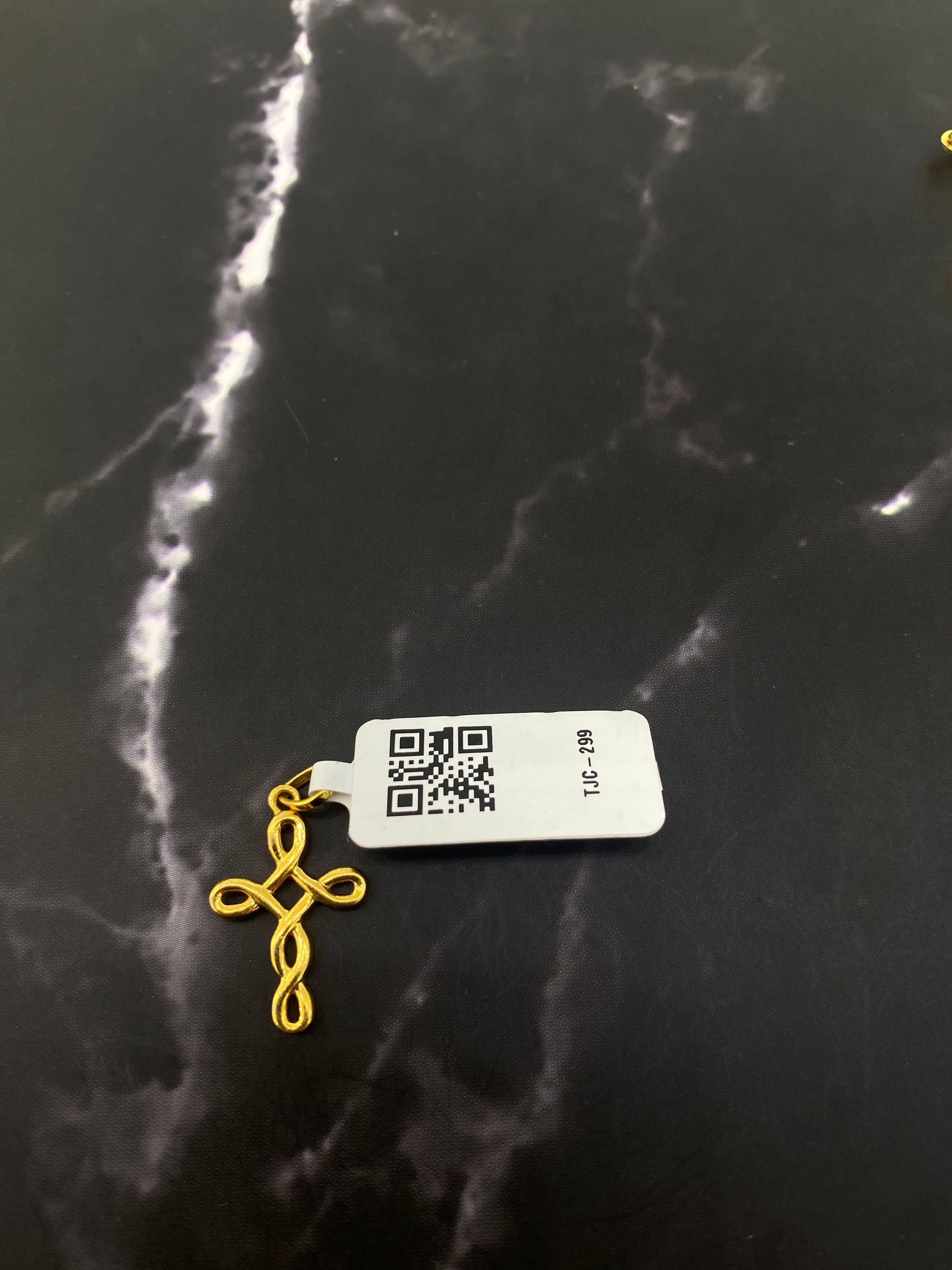 22K Pendant 1712186