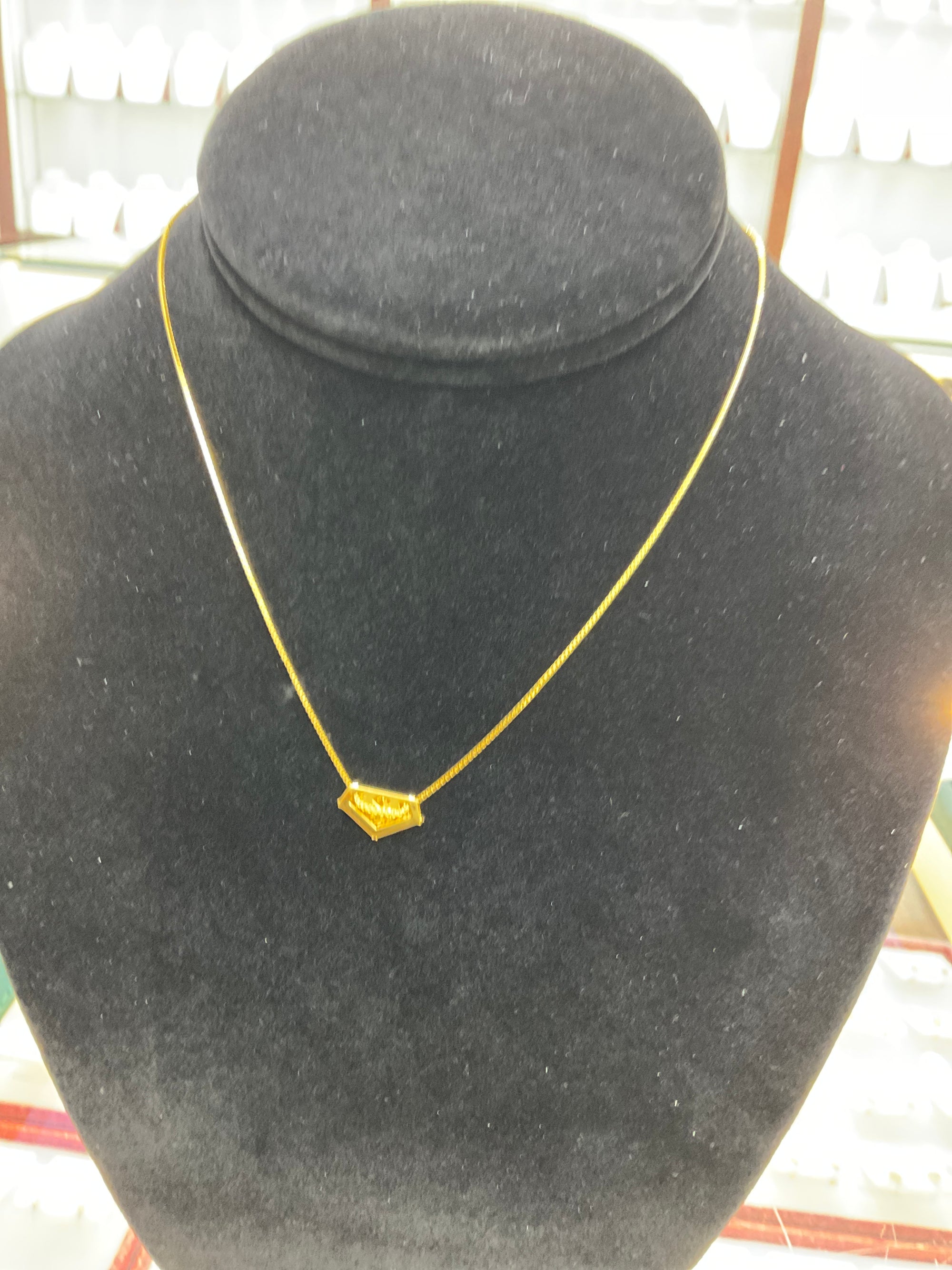 22K Necklace 1802463