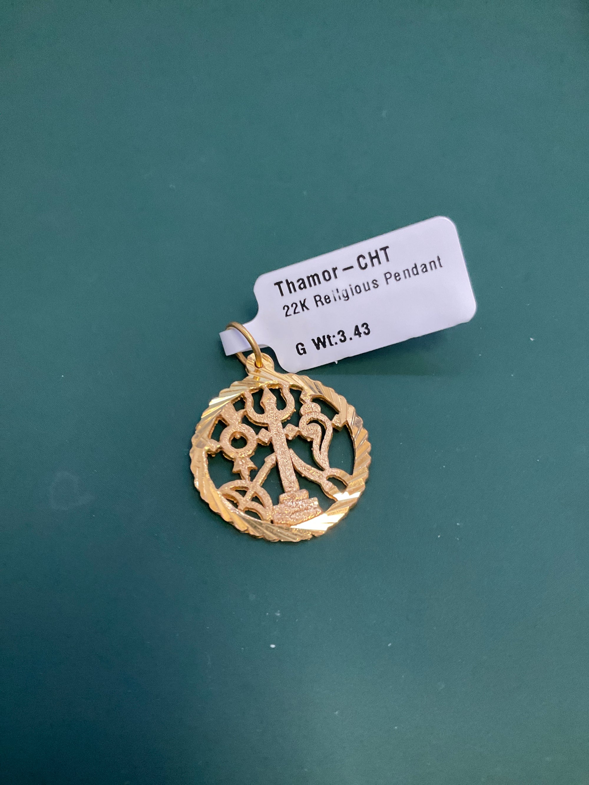 22K Pendant 2605824
