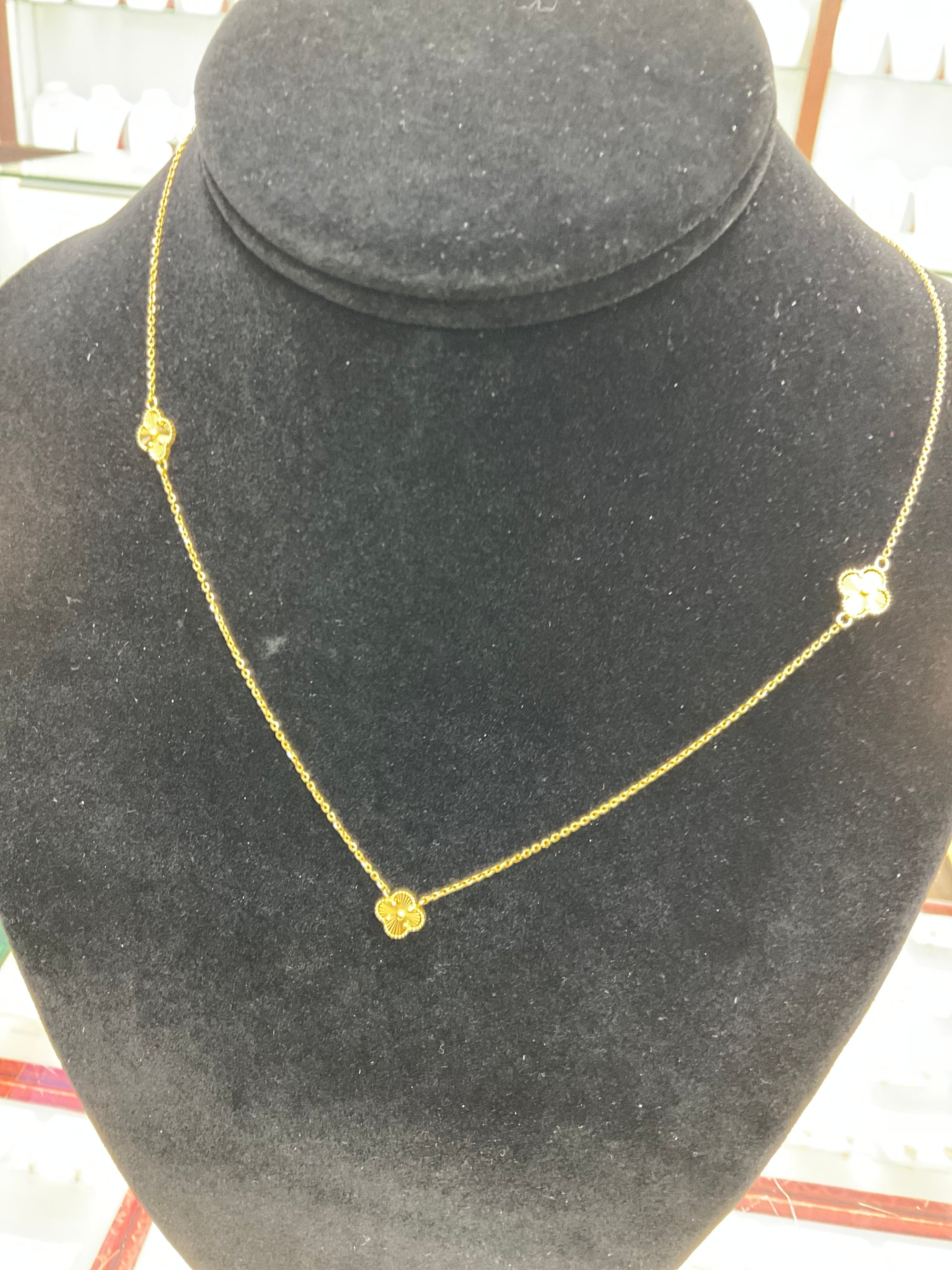 22K Necklace 1802457