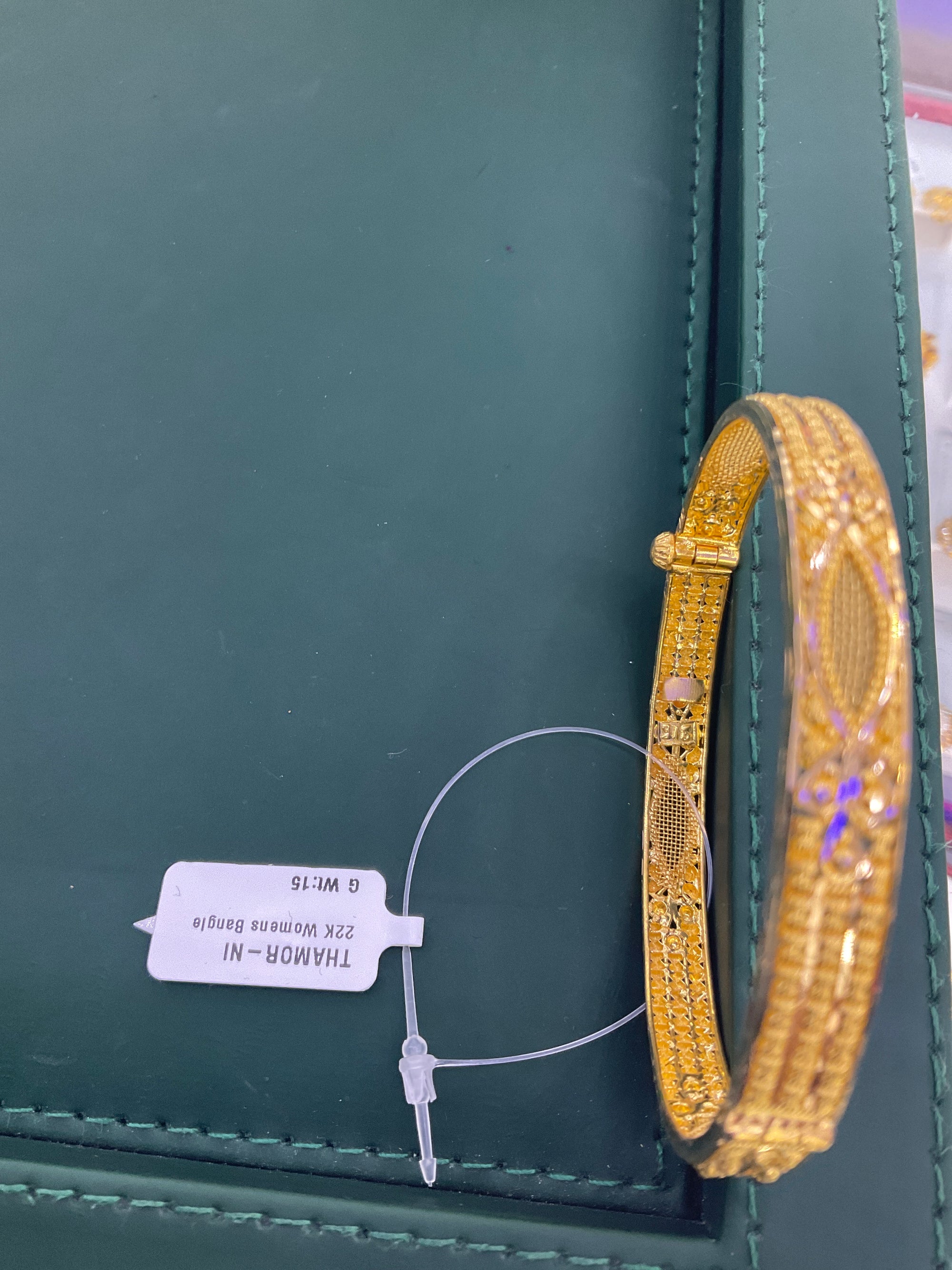 22k Bangle 1802380