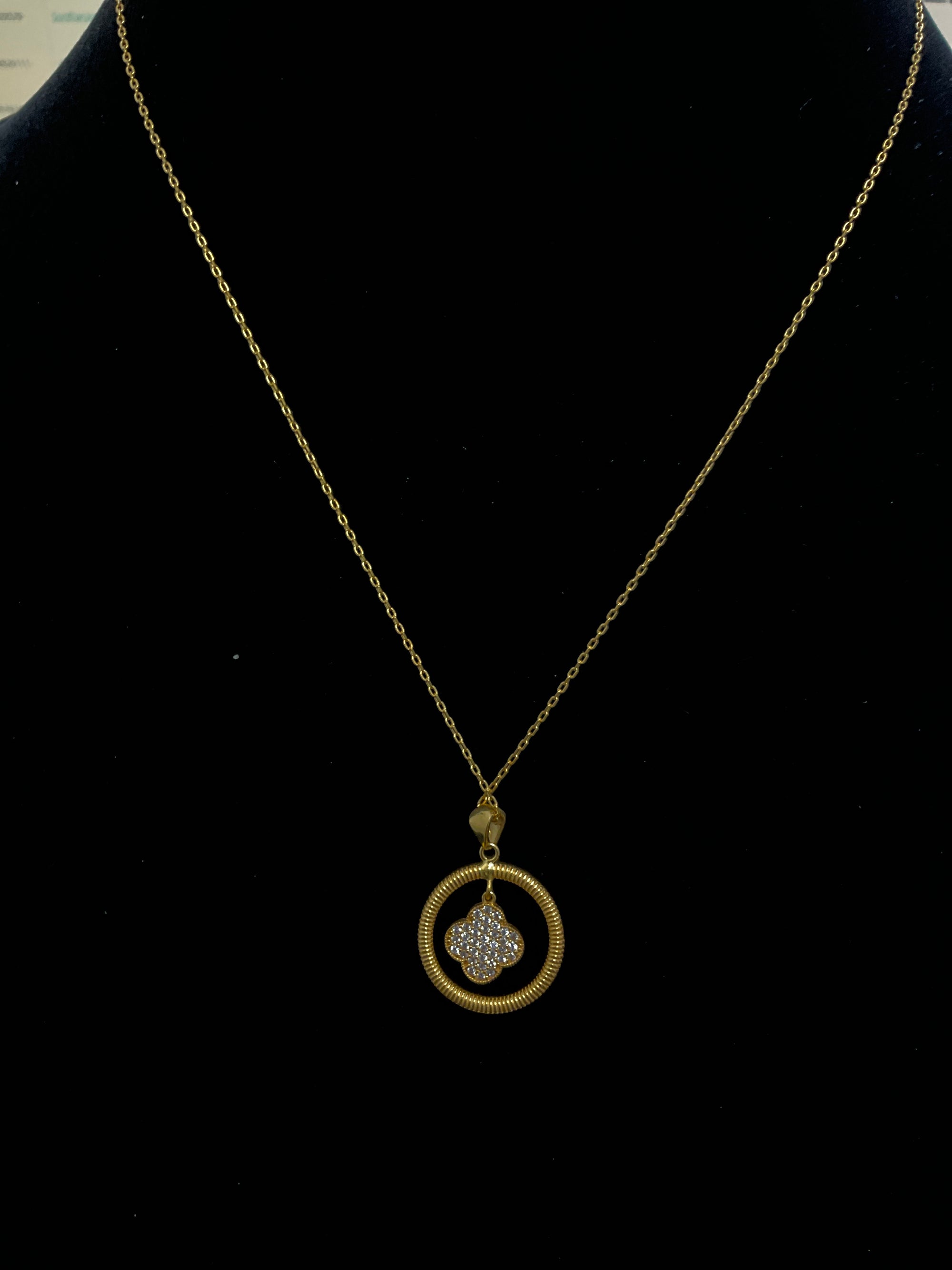 22K Necklace 2605597
