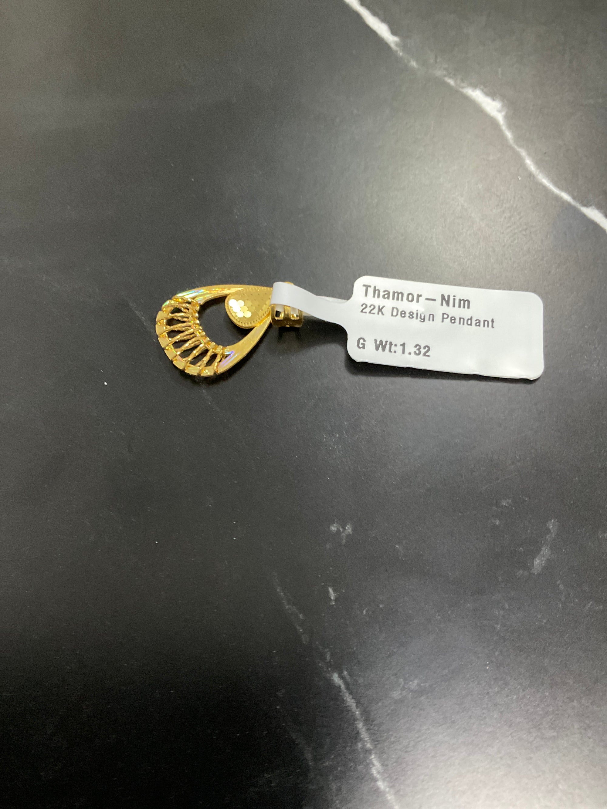 22K Pendant 1911270