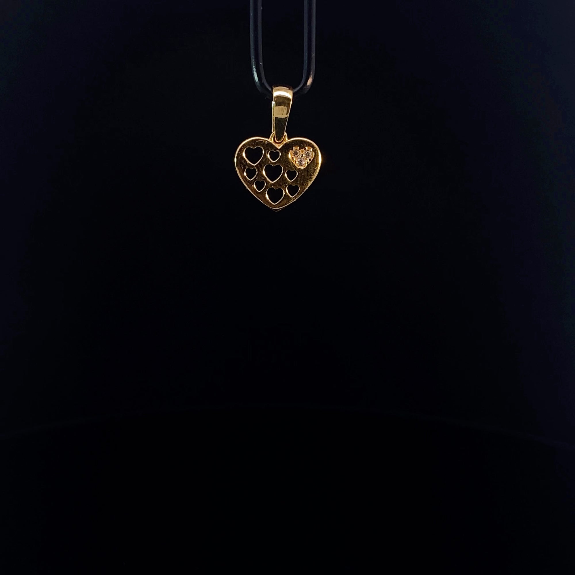 22K Pendant 0103230