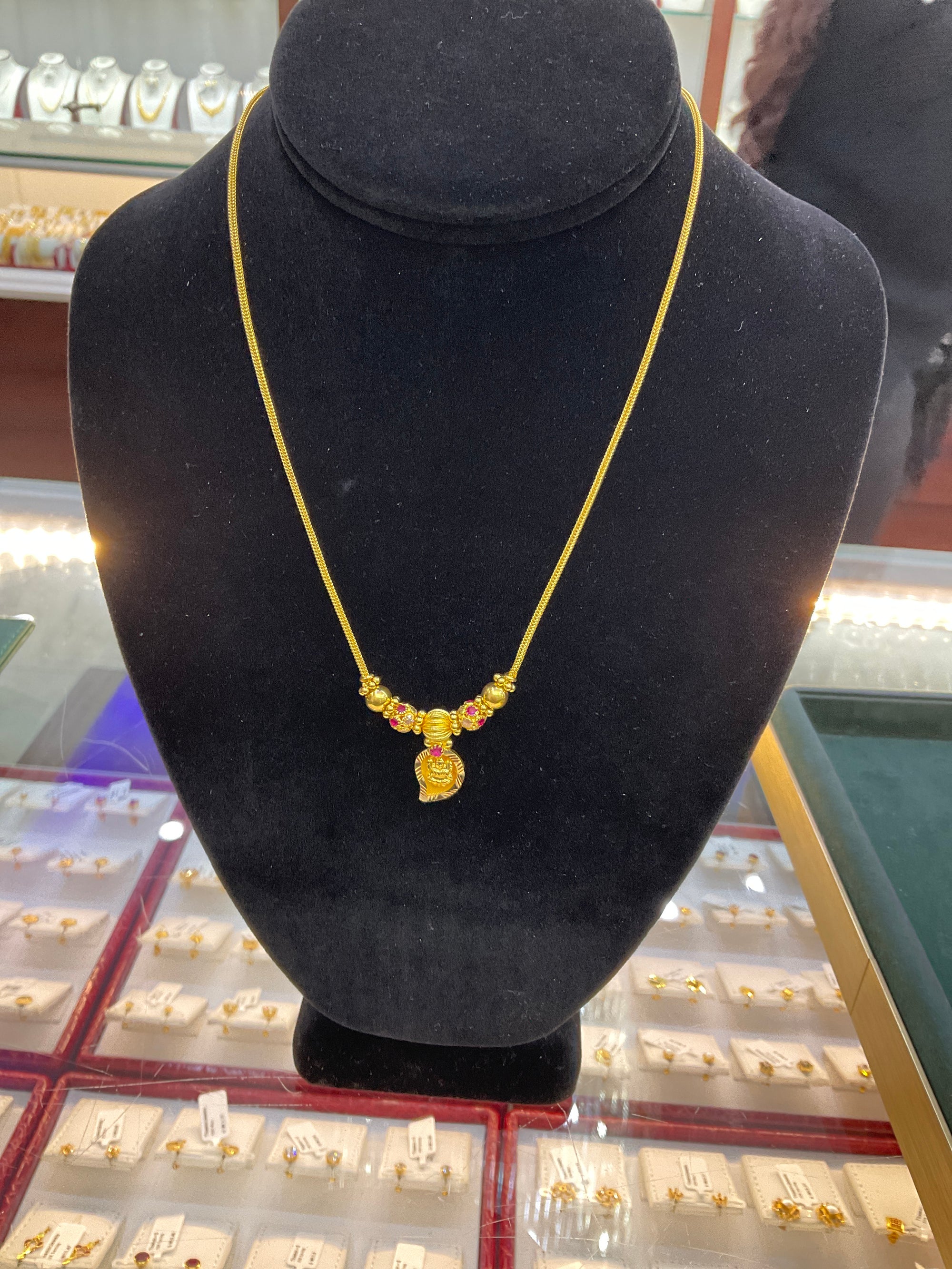 22K Necklace 1802446