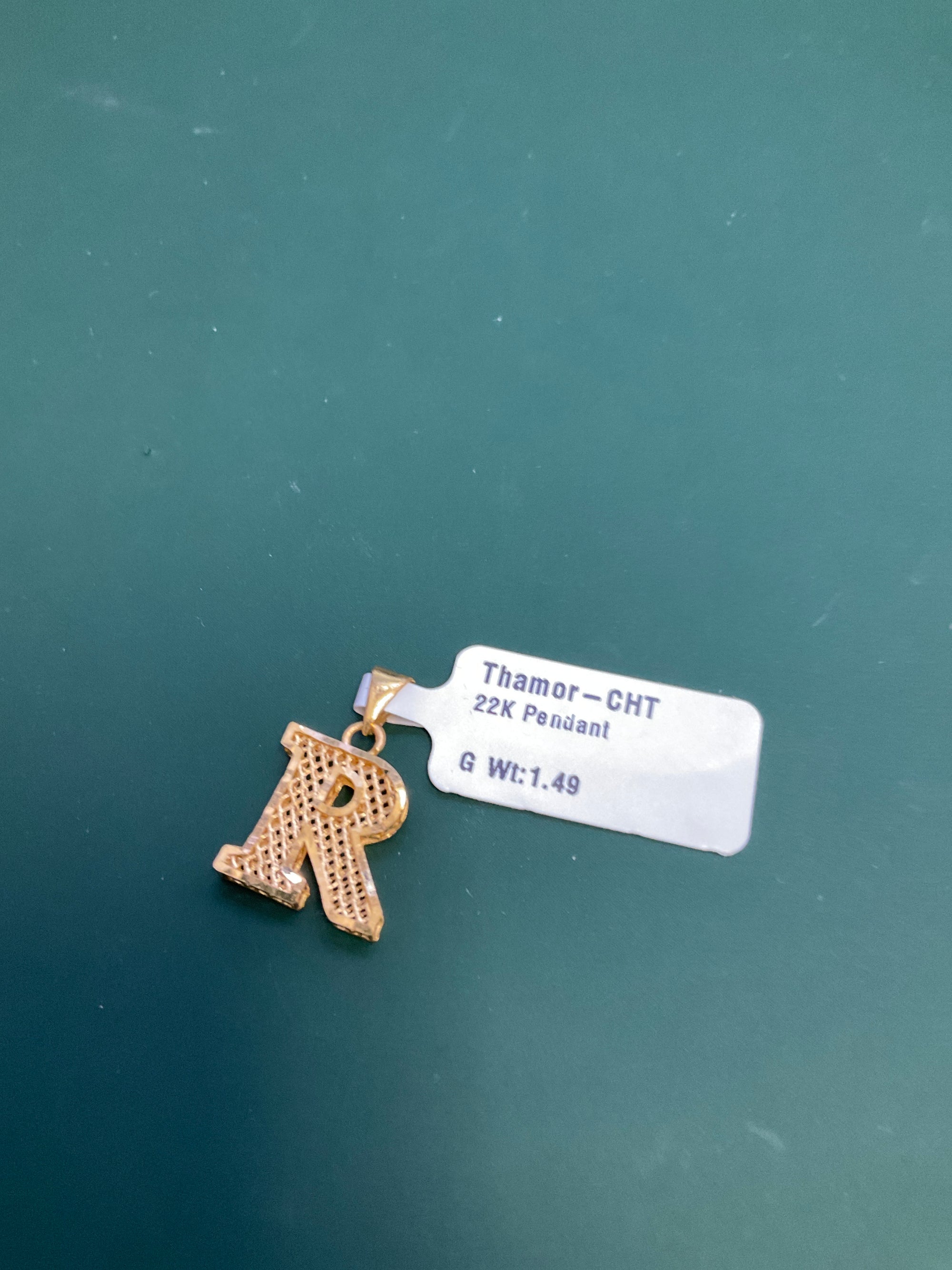 22K Pendant 2605852