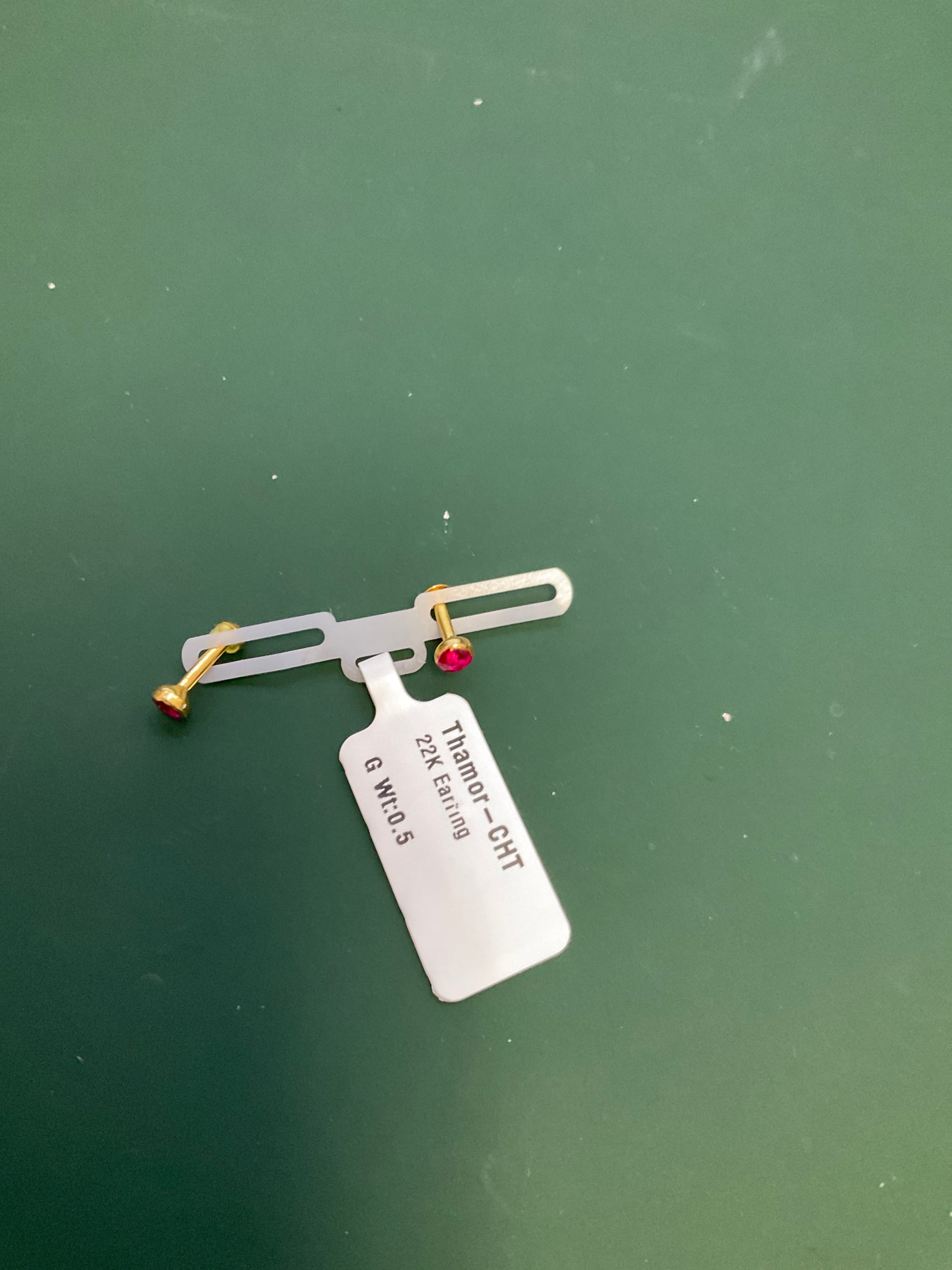 22K Earring 2606035