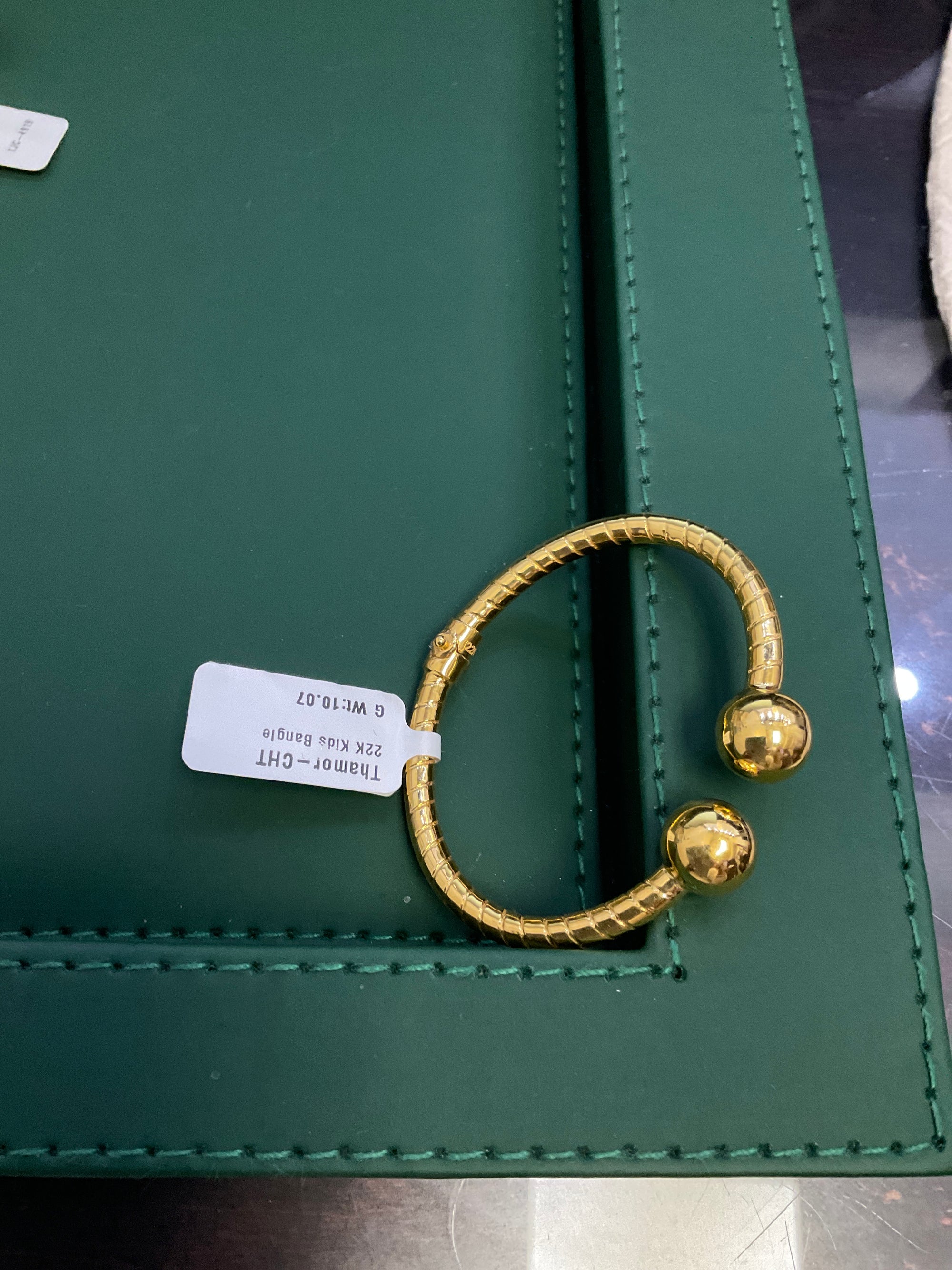 22K Bangle 2605895