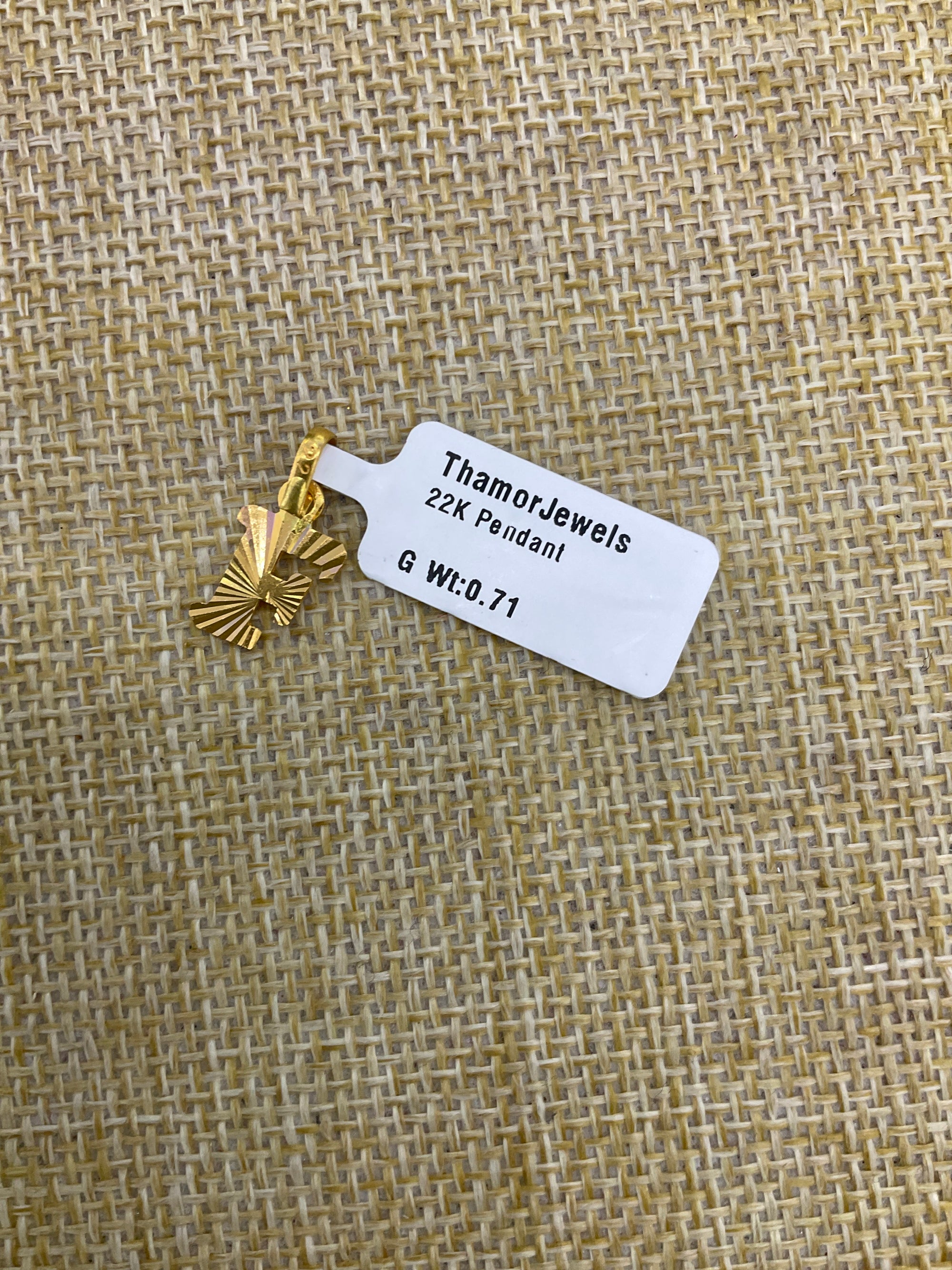 22K Pendant 2402725