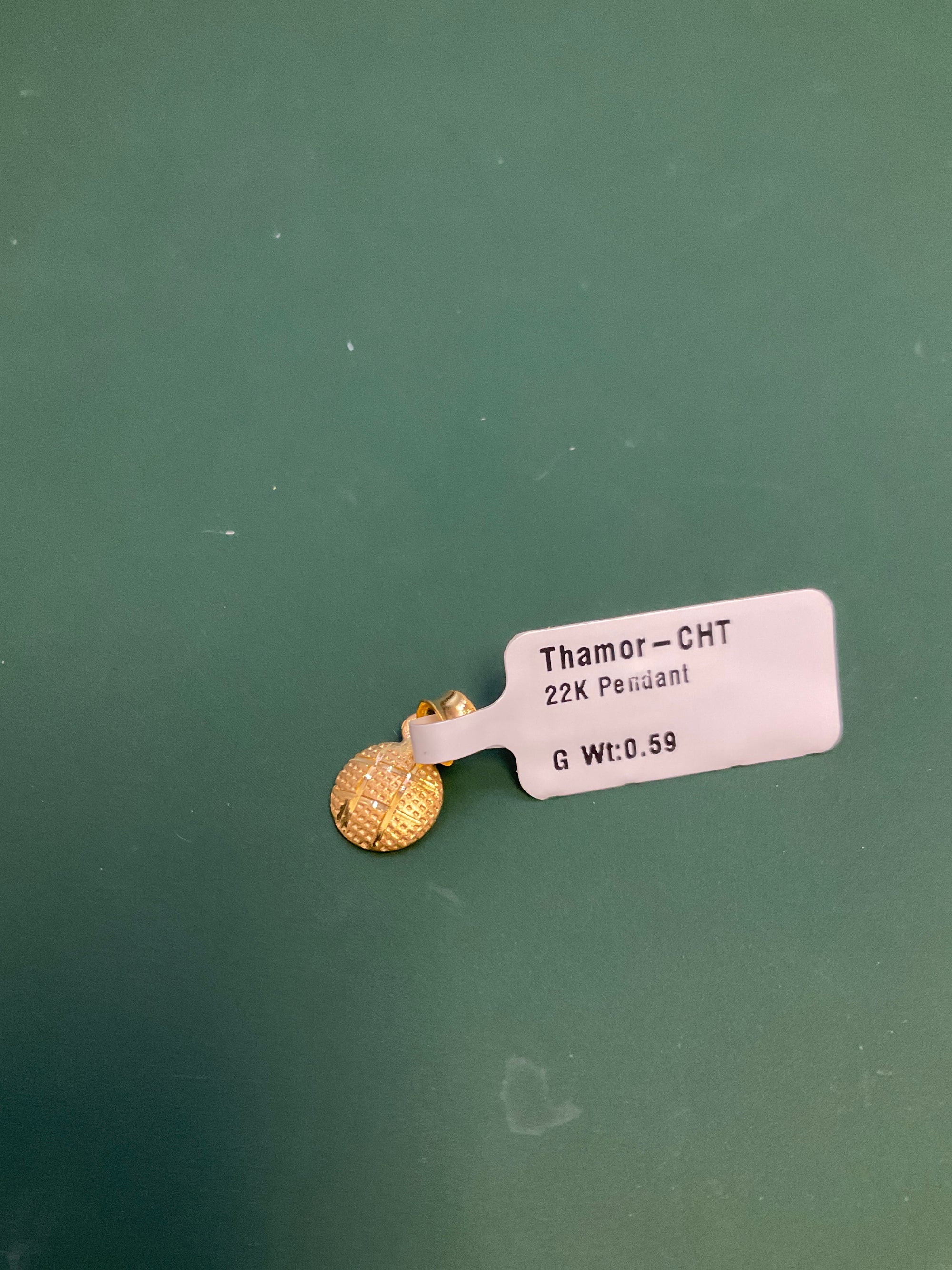 22K Pendant 2605872