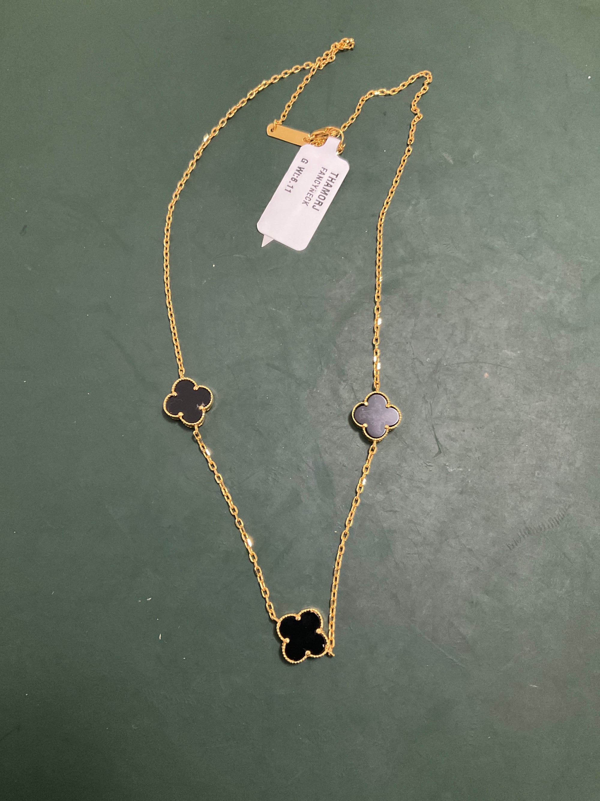 22K Necklace 1407132