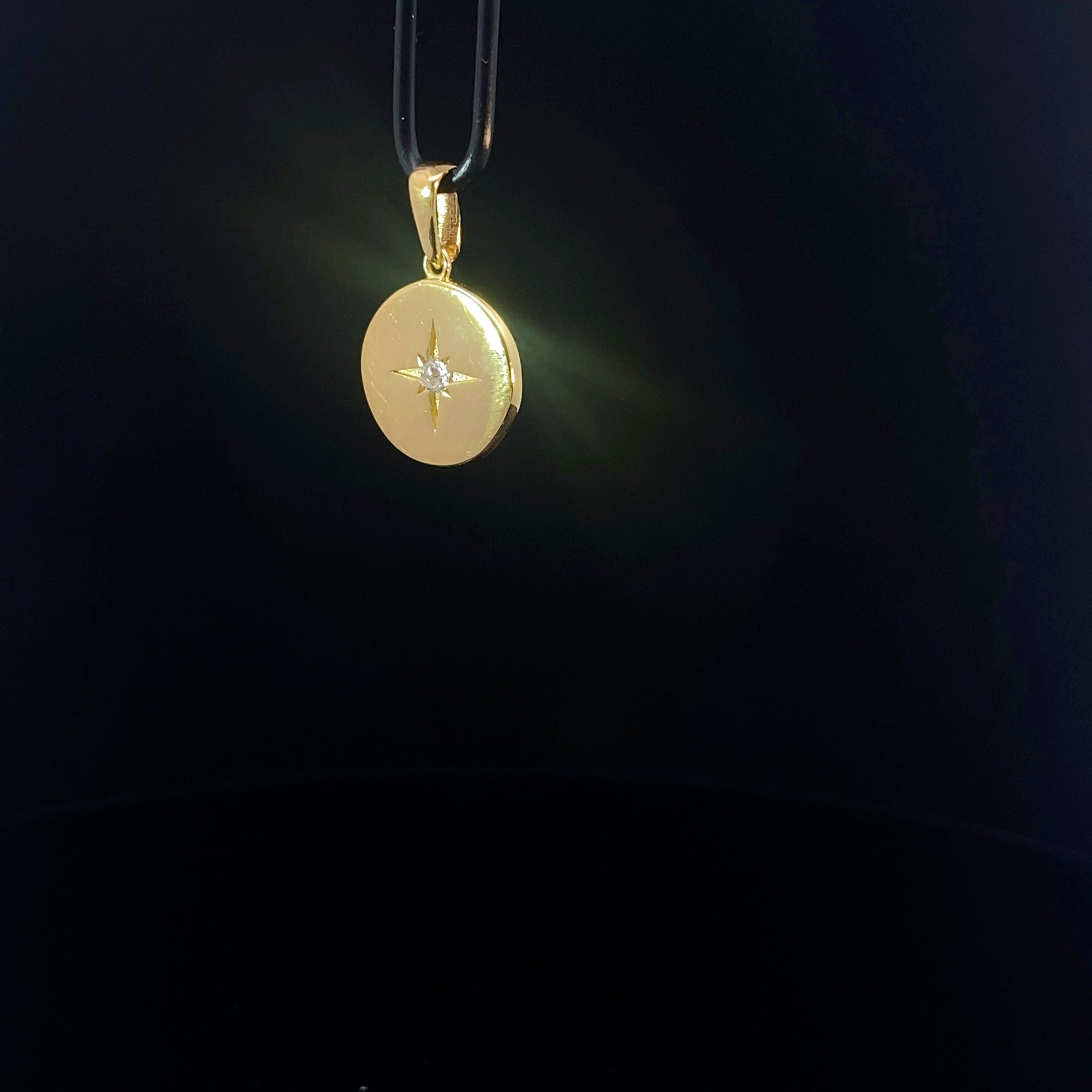 22K Pendant 0103215