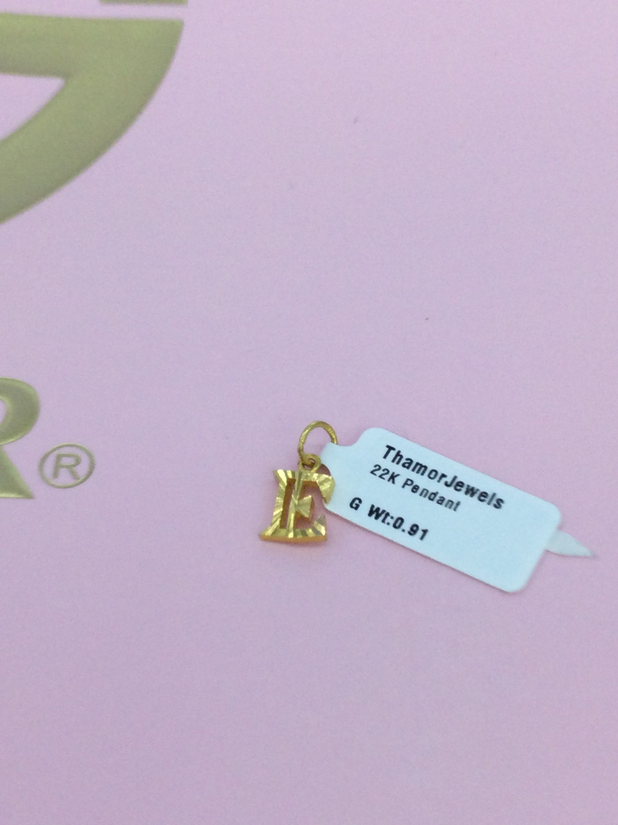22K Pendant 2402716