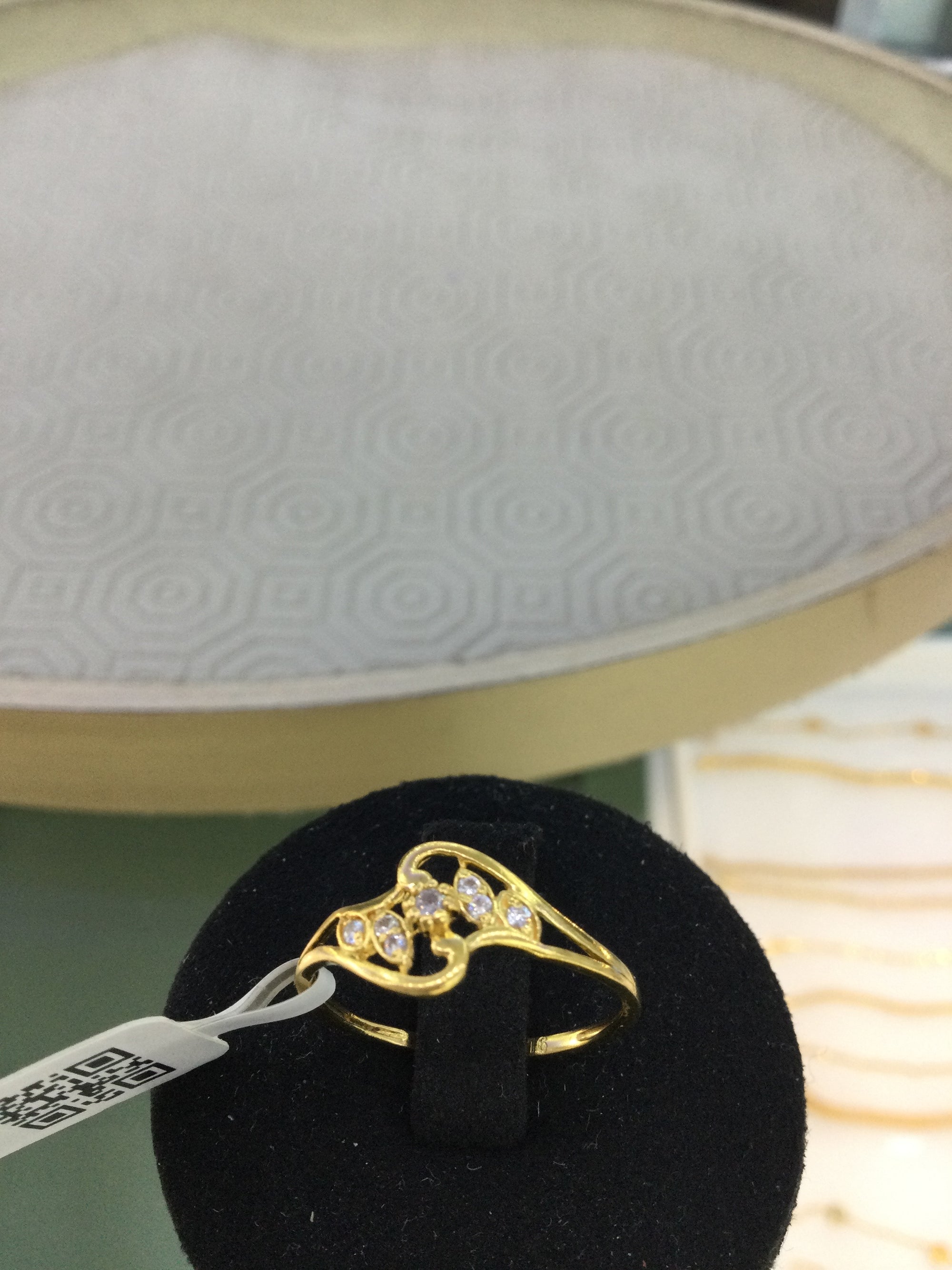 22K Womens Ring 2701281