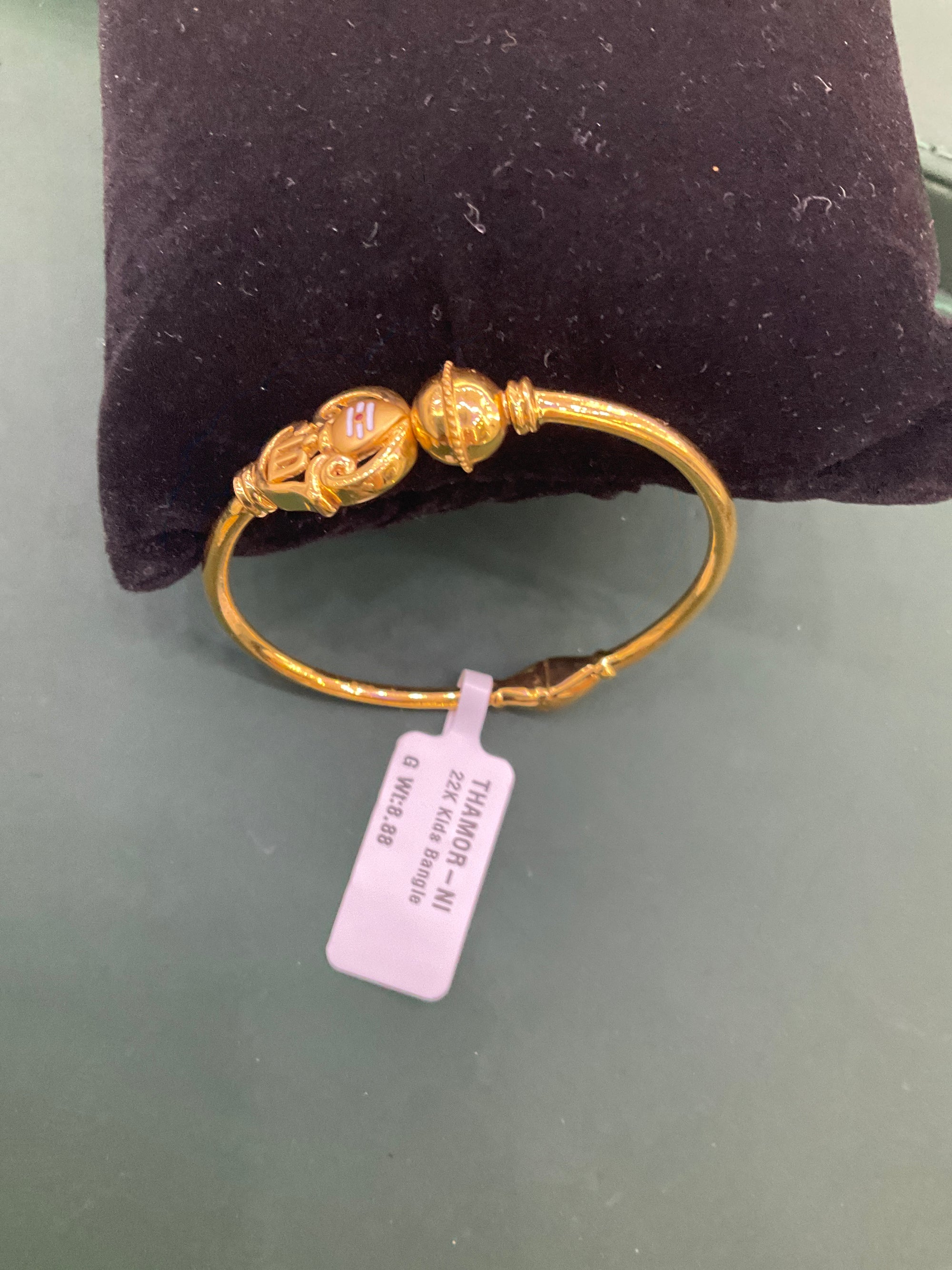 22k Bangle 1802331