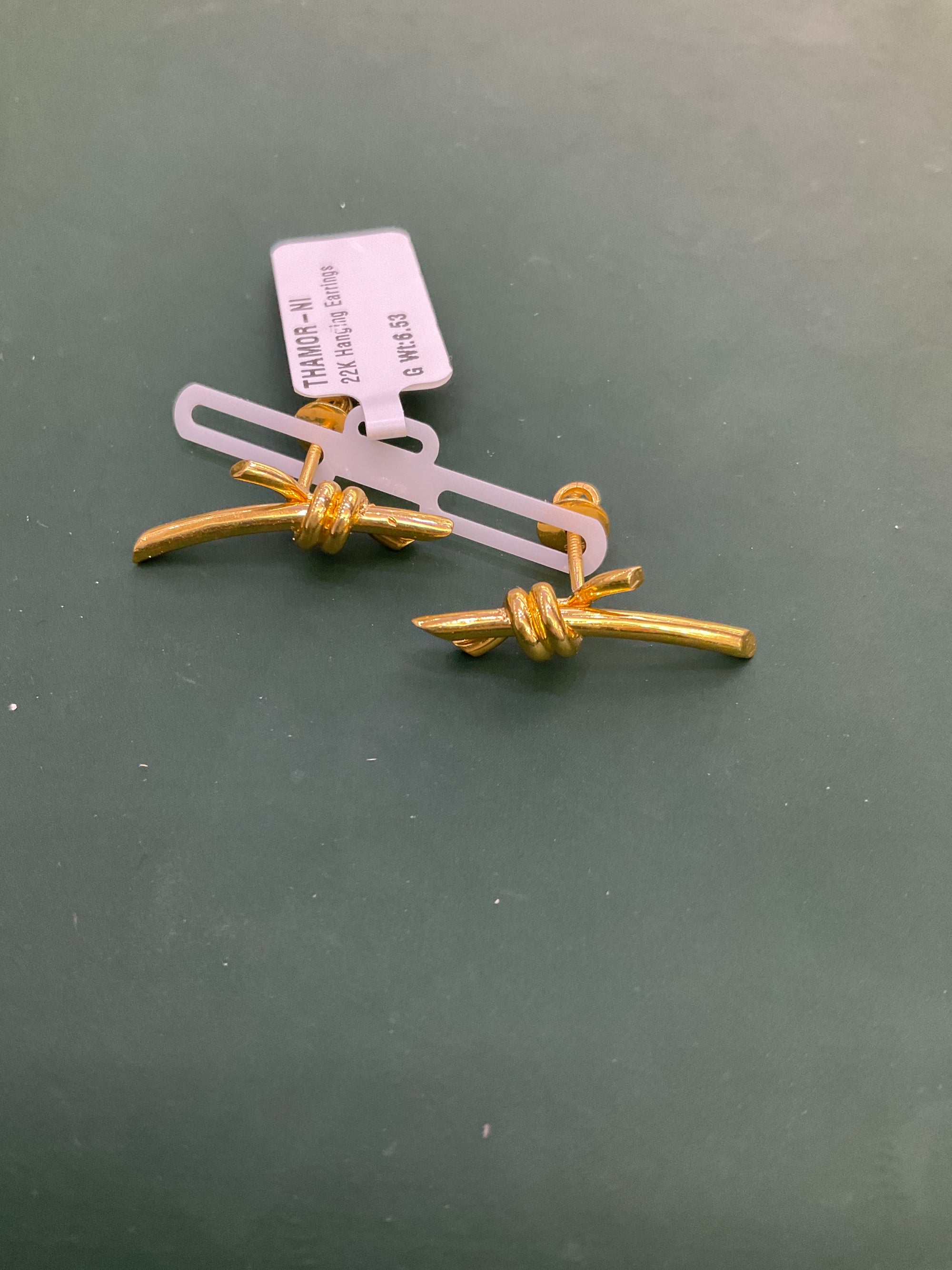 22K Earring 1802731