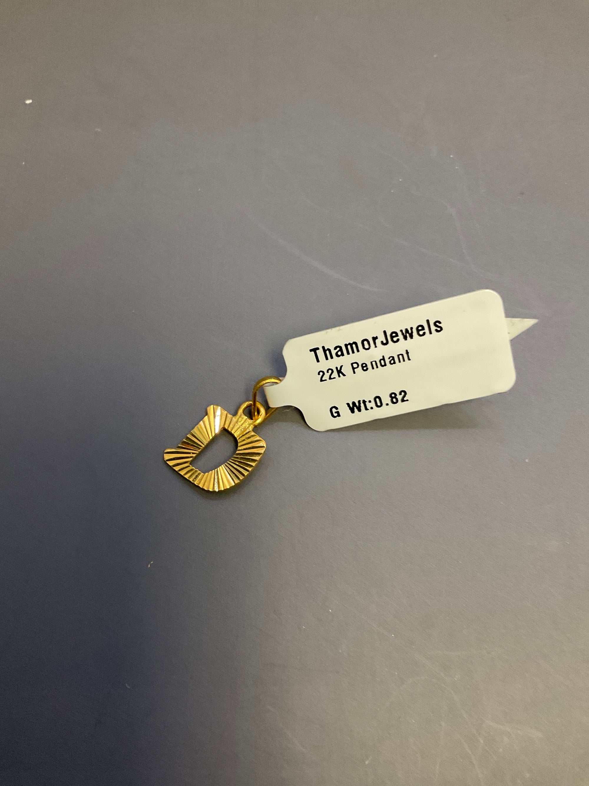 22K Pendant 2402708