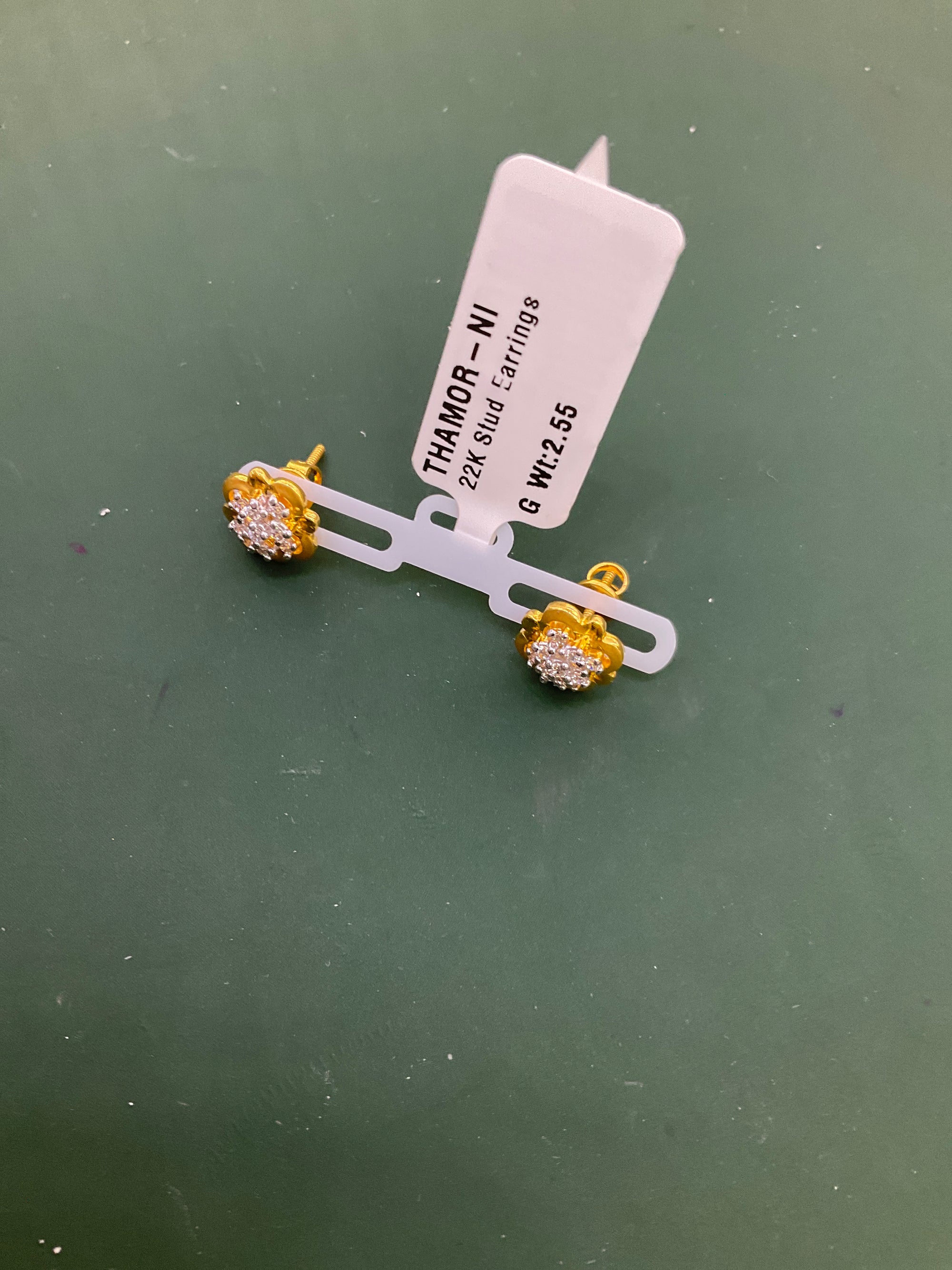 22K Earring 1802684