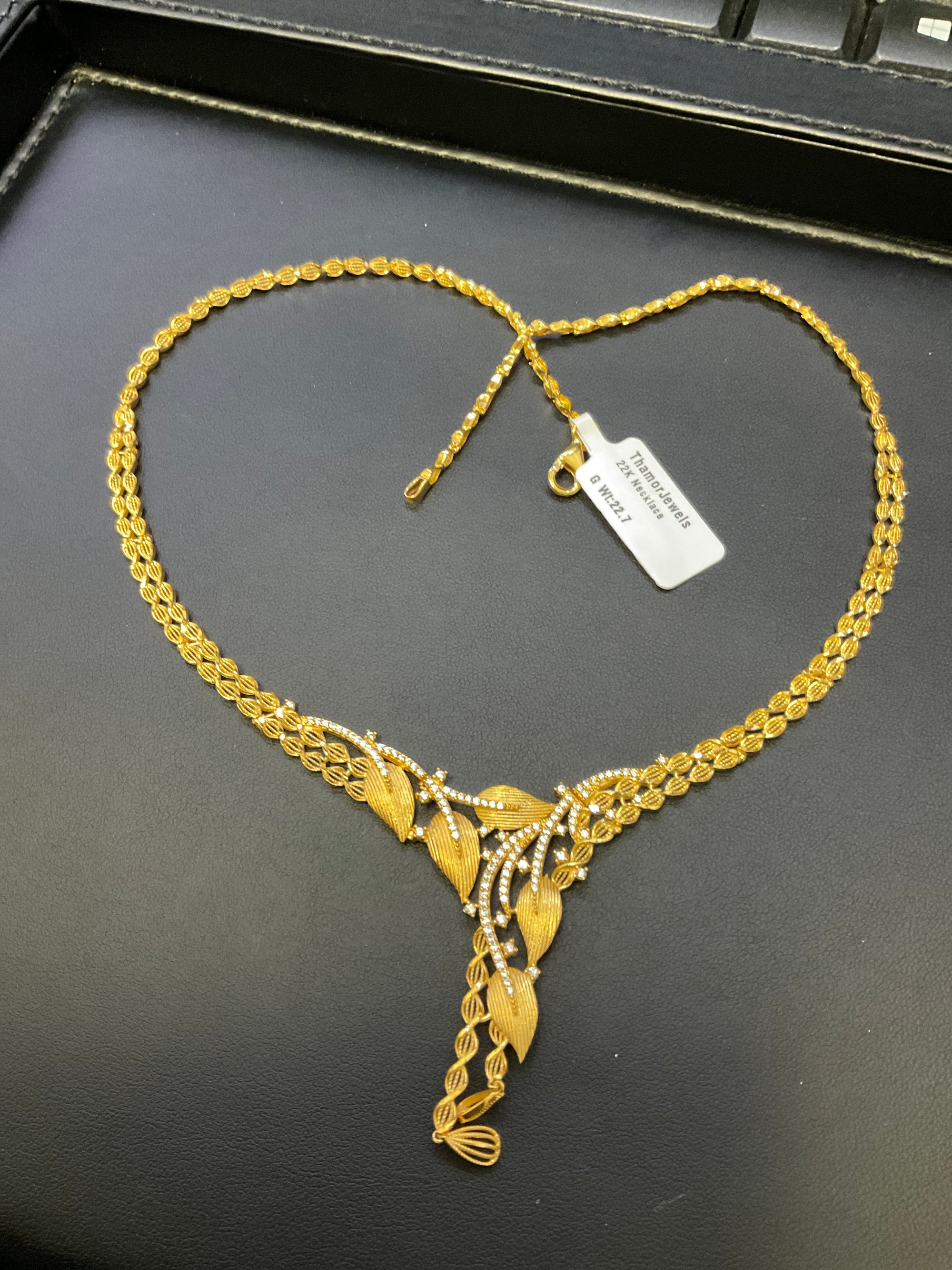 22K Necklace 0509107