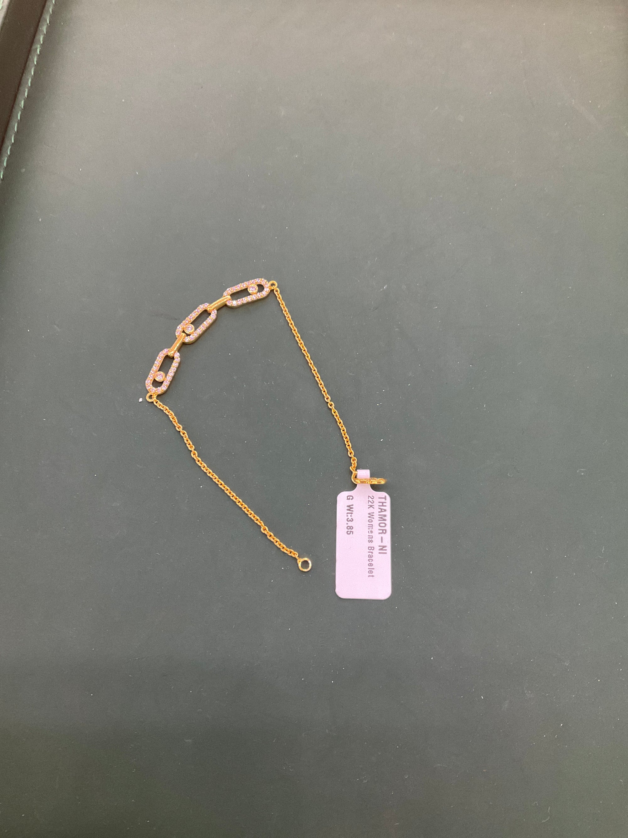 22K Bracelet 1802878