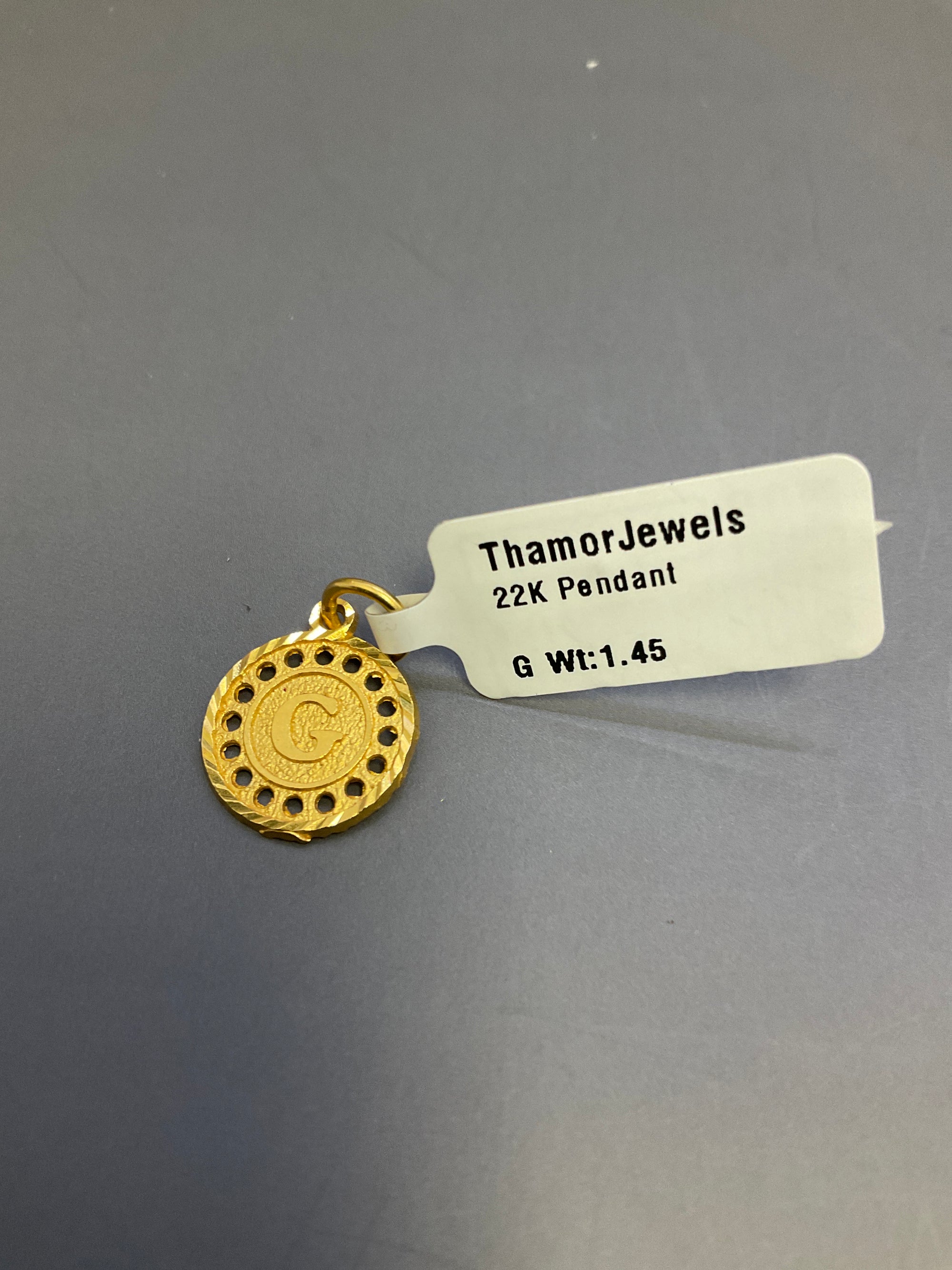 22K Pendant 2402743