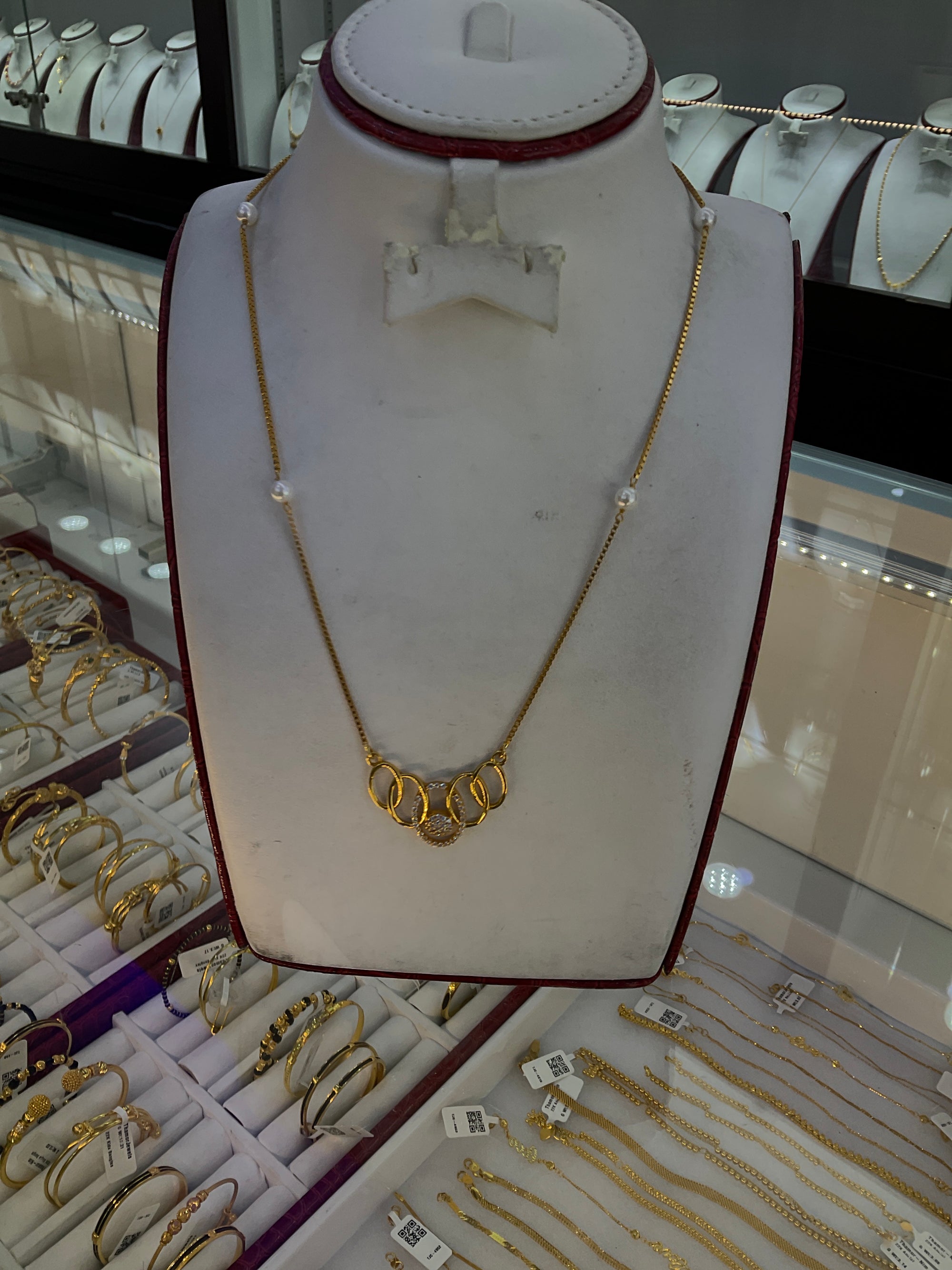 22K Necklace 2605419