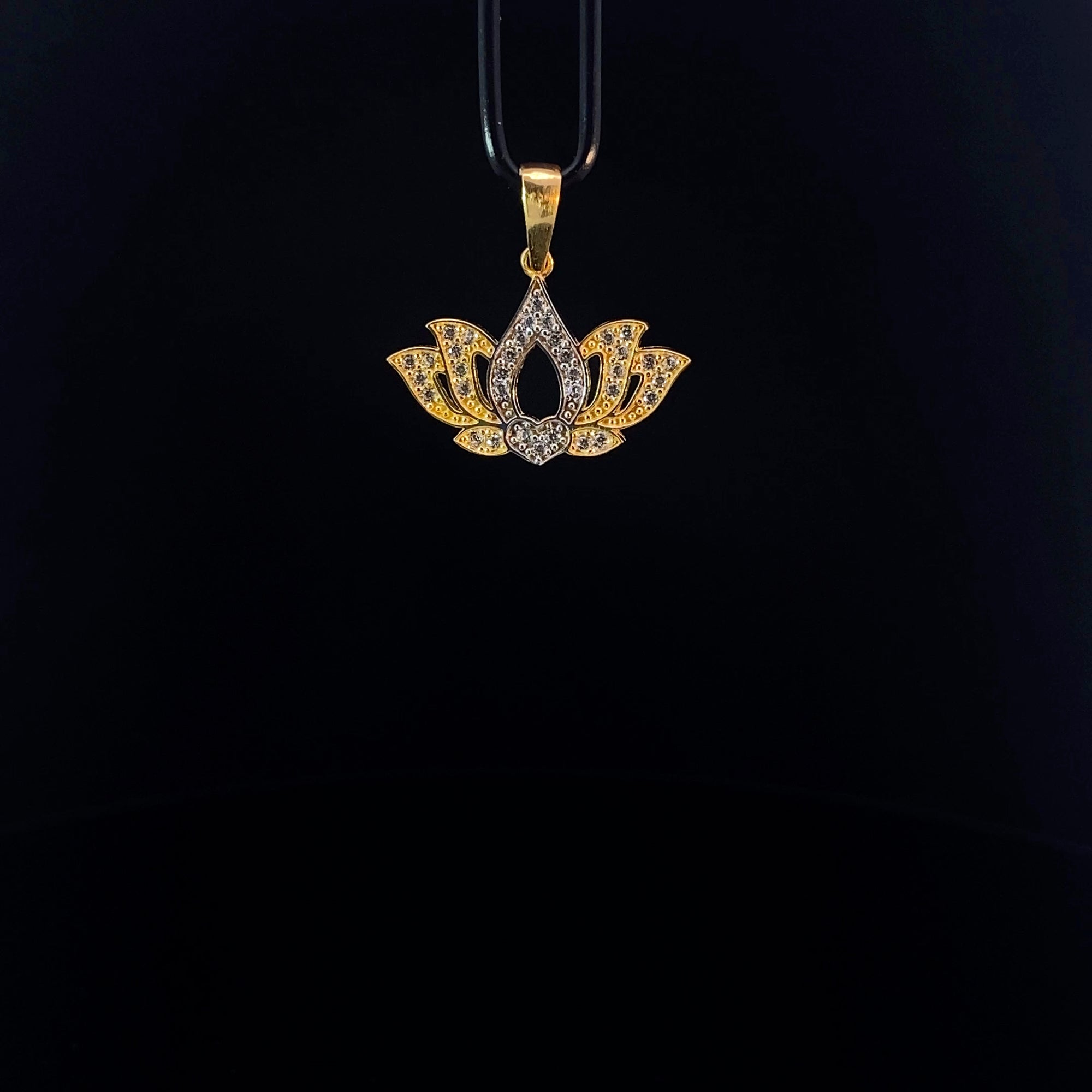 22K Pendant 0103253