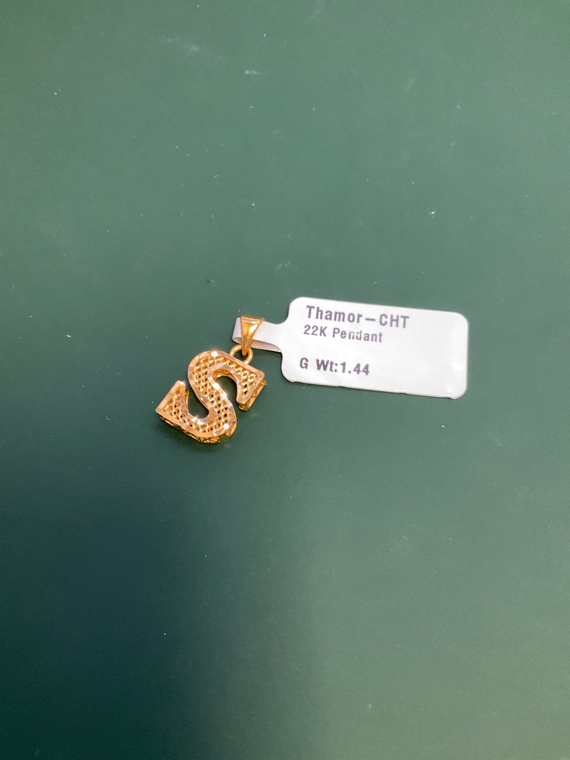 22K Pendant 2605855