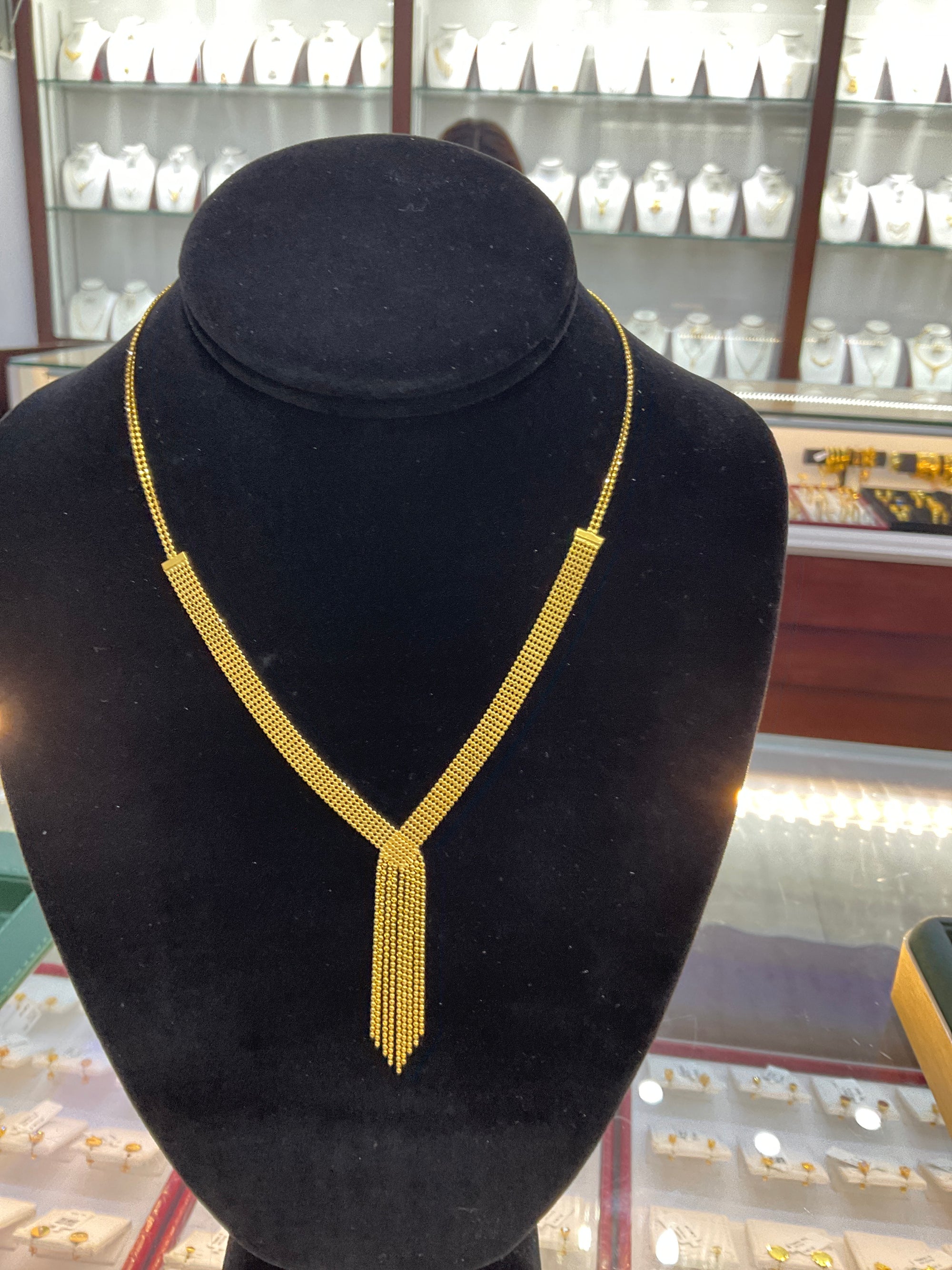 22K Necklace 1802472
