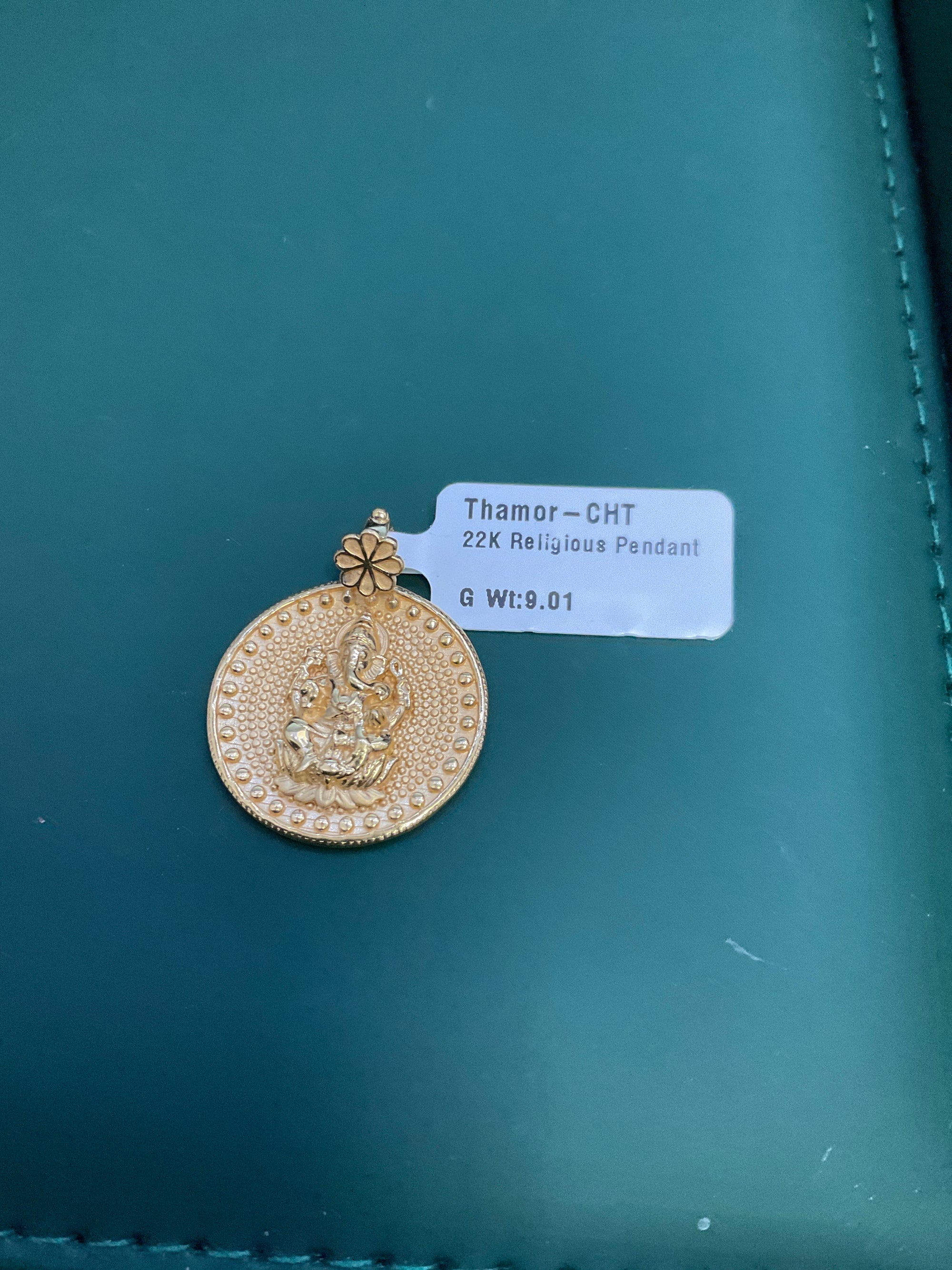 22K Pendant 2605805