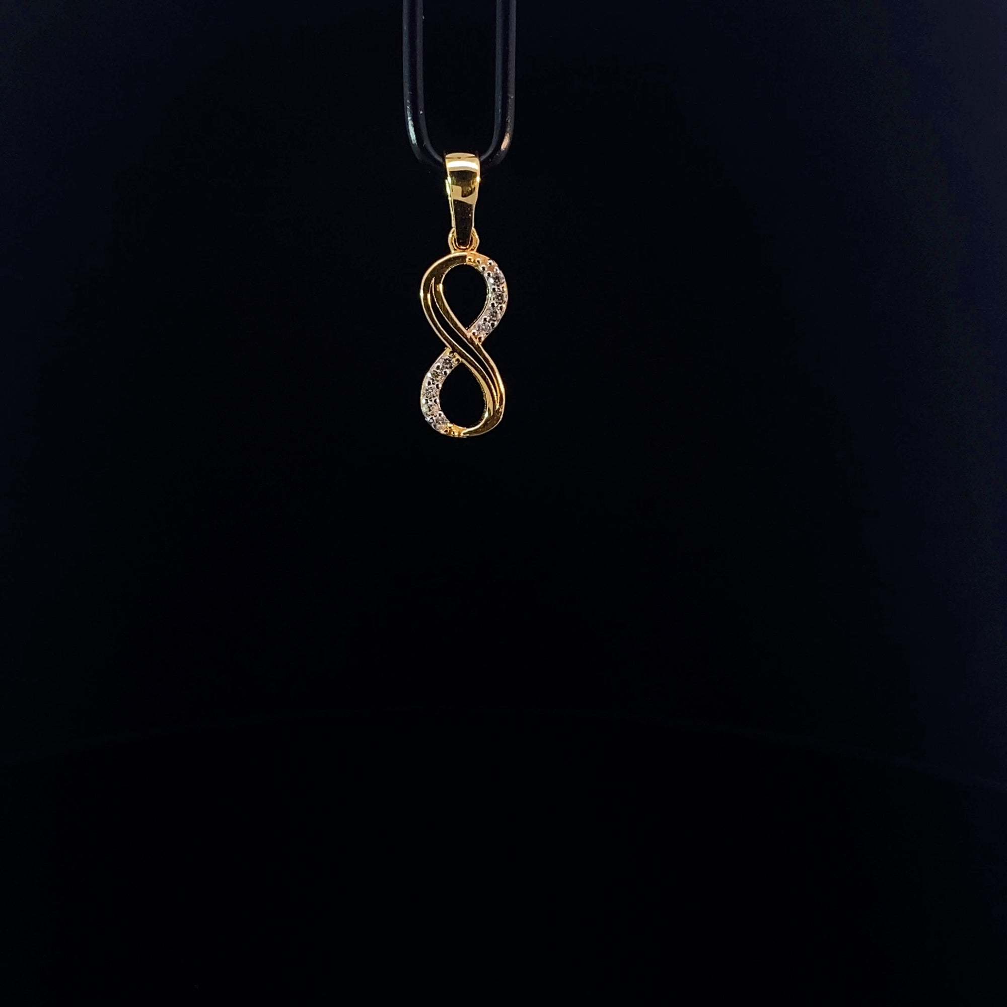 22K Pendant 0103221