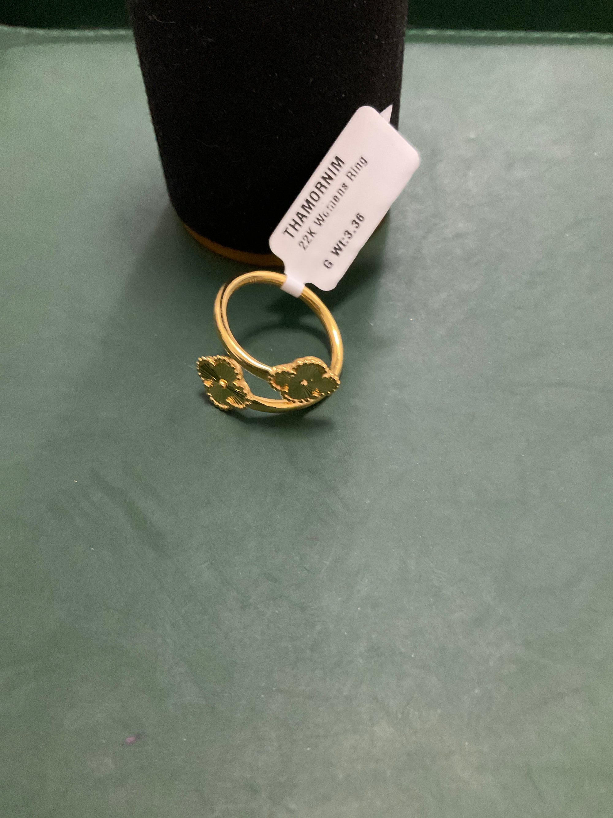 22K Womens Ring 2807571