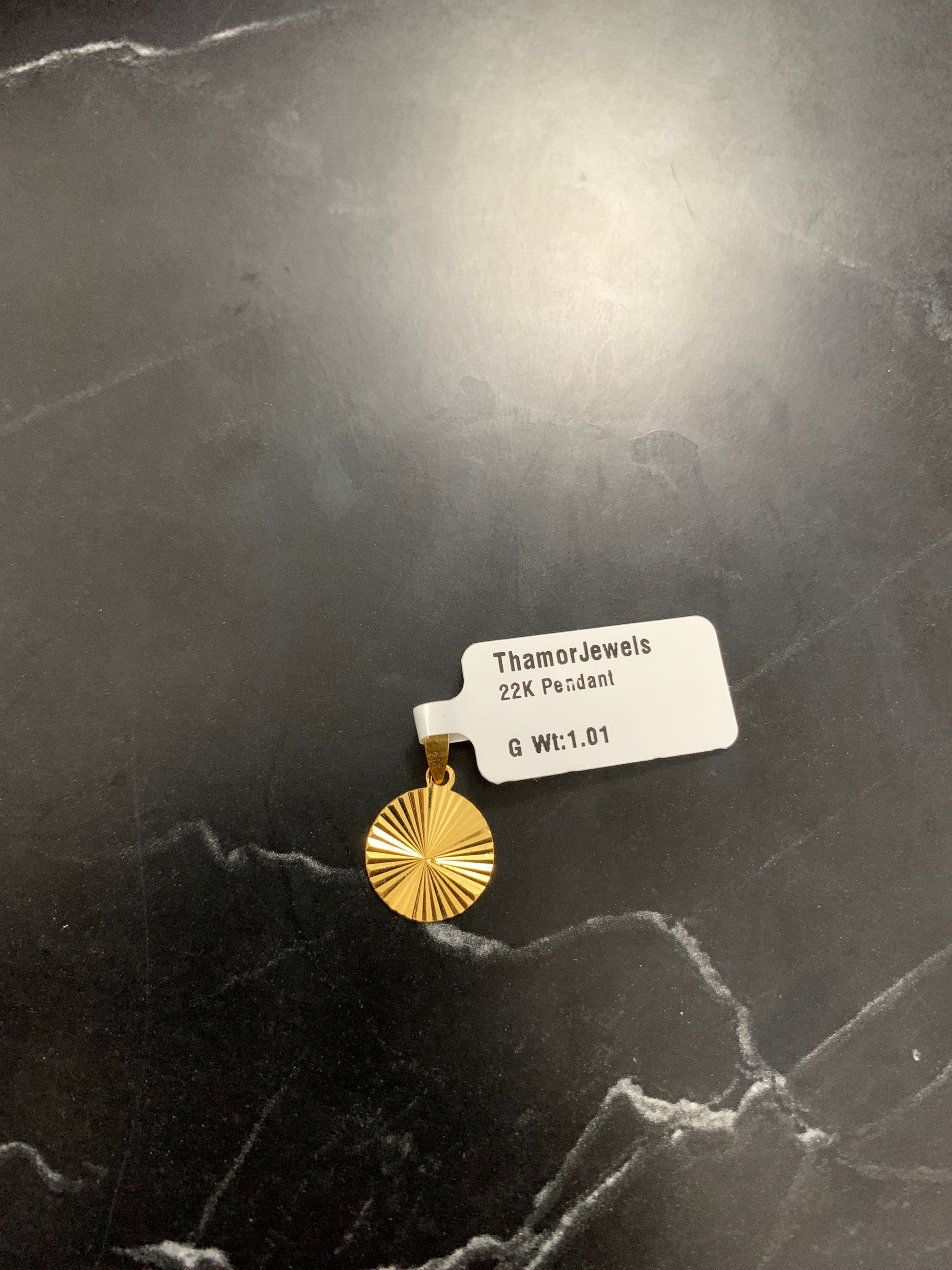 22K Pendant 0509697