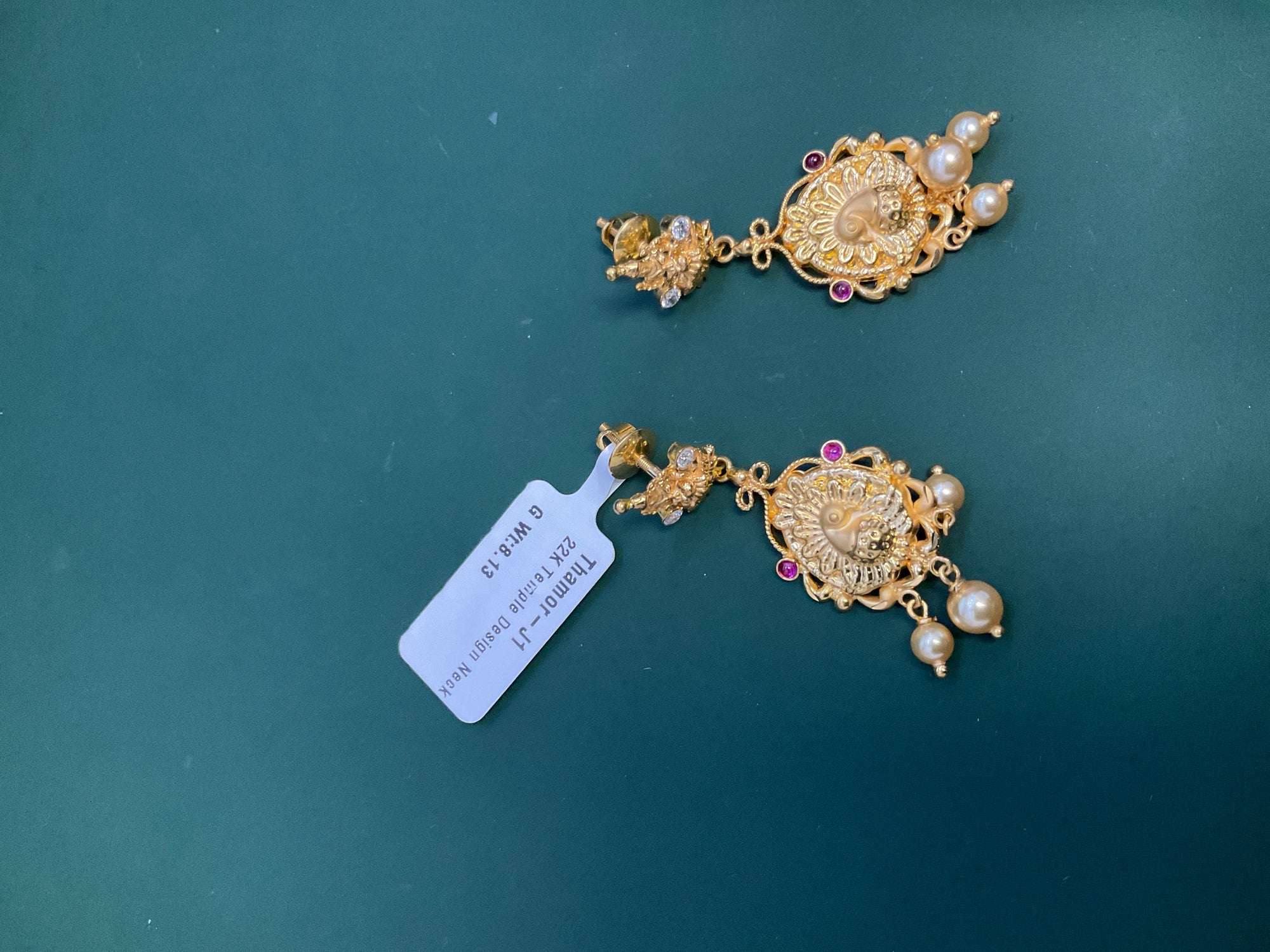 22K Necklace 2605786